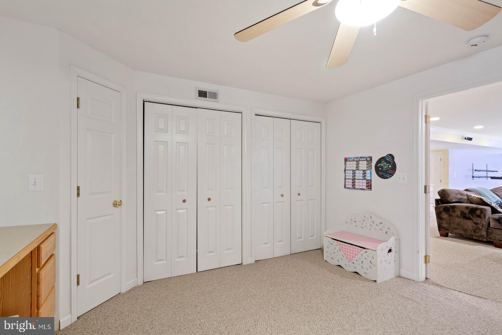 HOLLY FOREST ESTATES - Residential