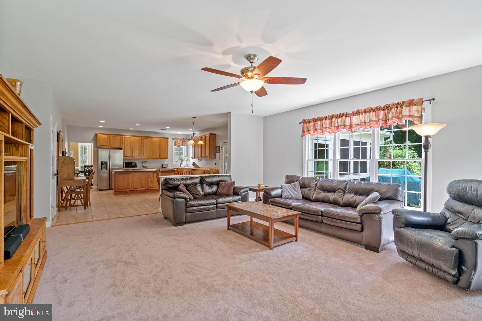 HOLLY FOREST ESTATES - Residential