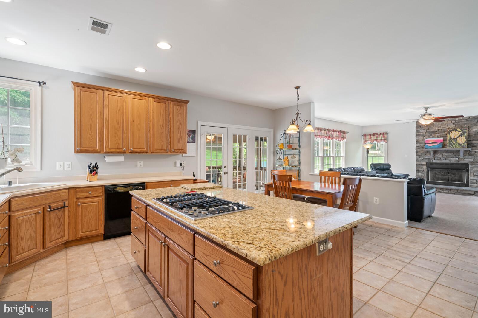 HOLLY FOREST ESTATES - Residential