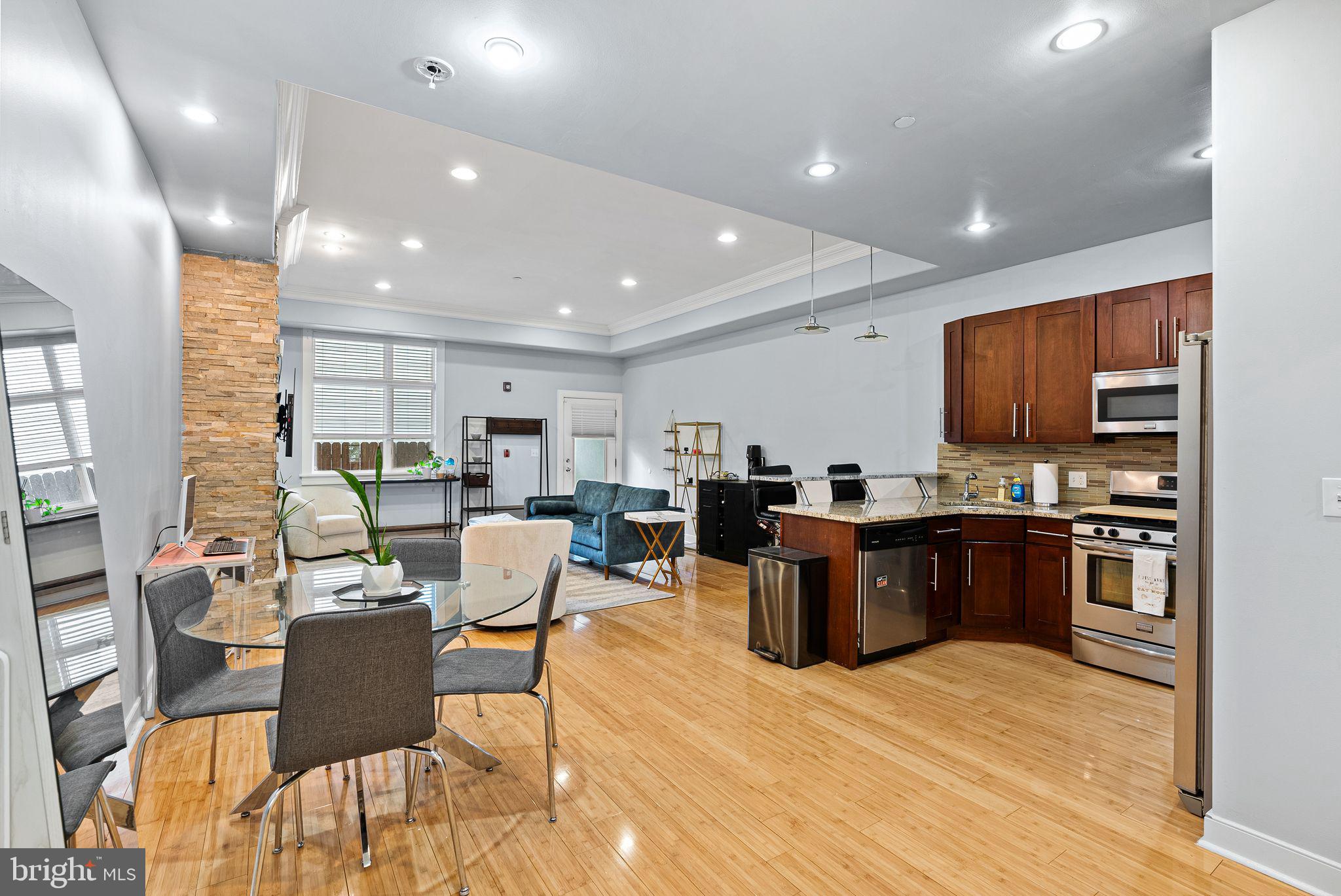 ART MUSEUM AREA - Residential