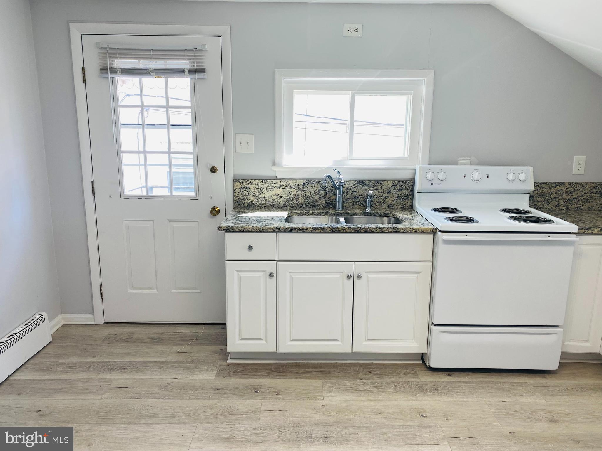 CONSHOHOCKEN - Residential Lease