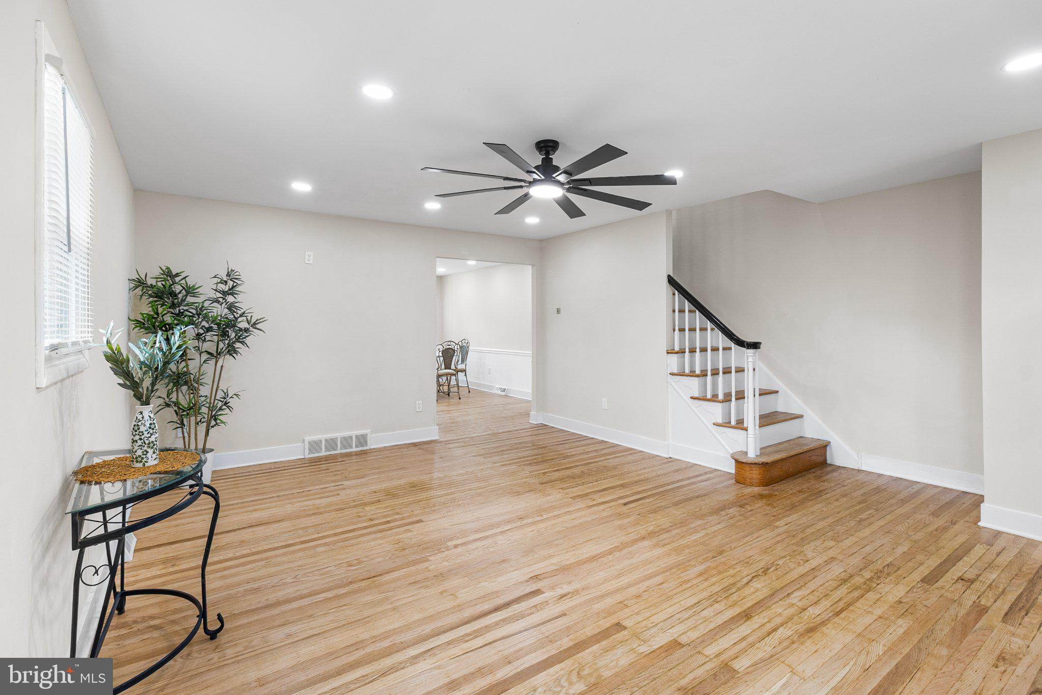 3406 OAK LANE