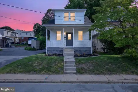 MLS: PADA2059898