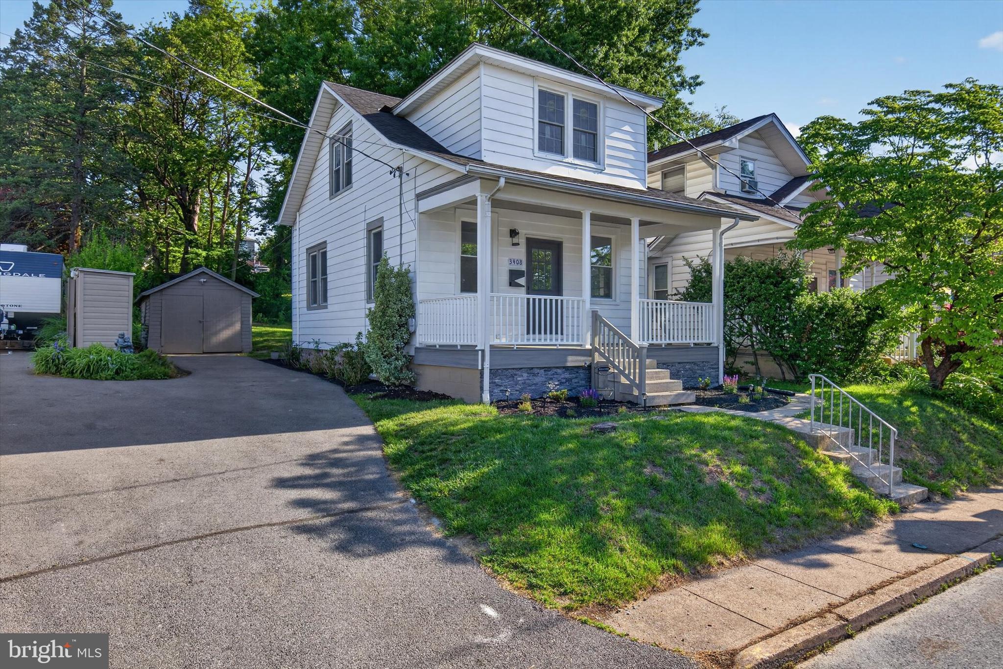 3408 SCHOOLHOUSE LANE