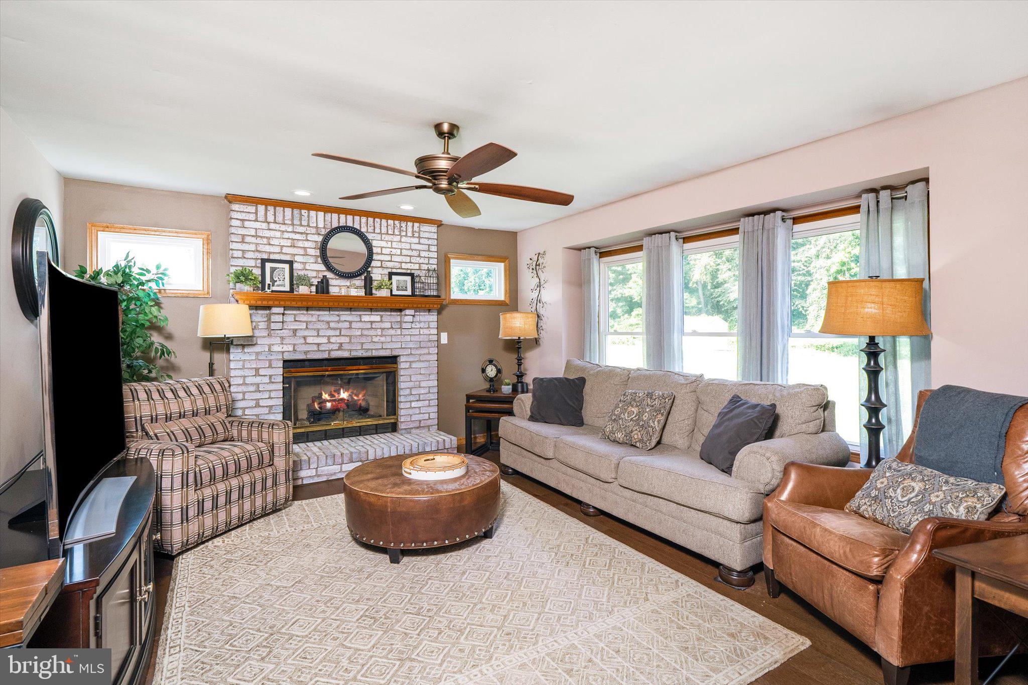 10 TIMBER WOLF DRIVE