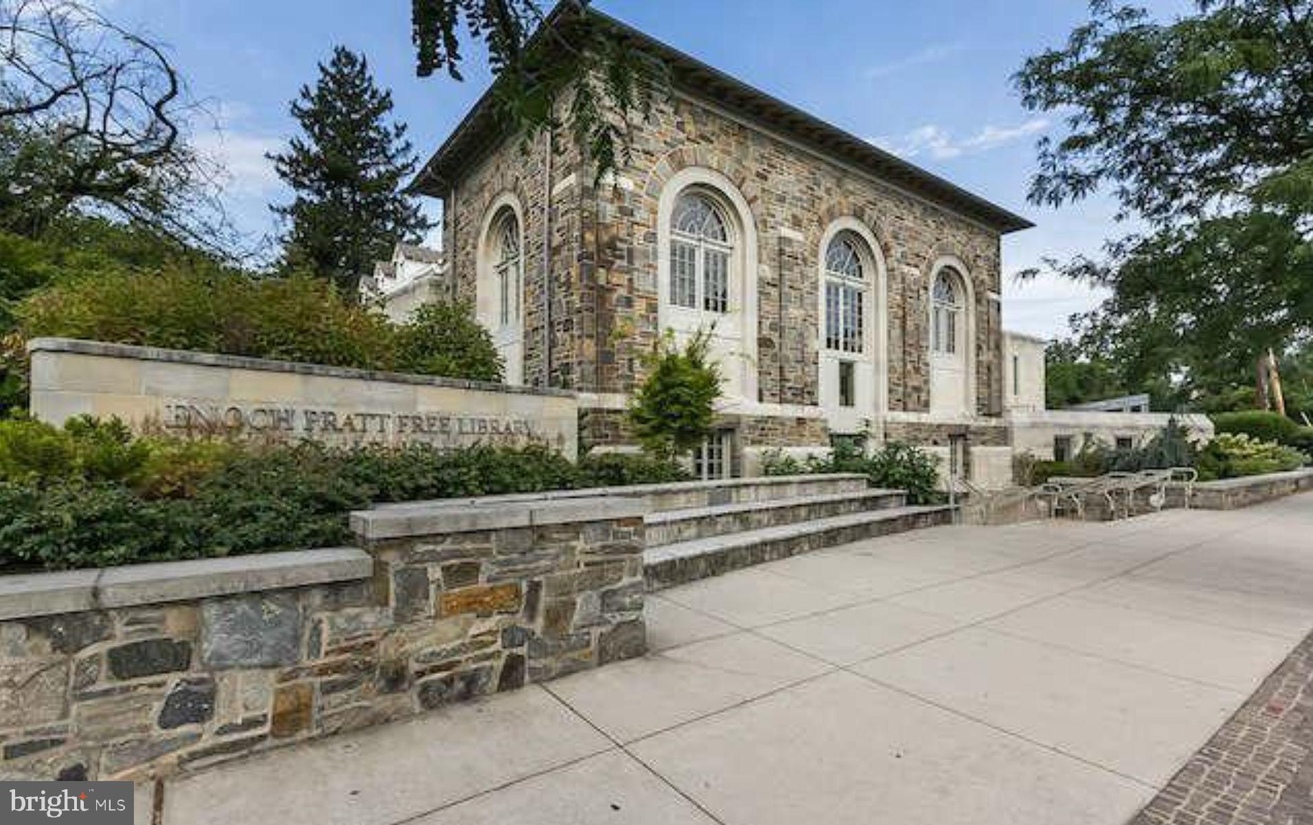 ROLAND PARK - Residential