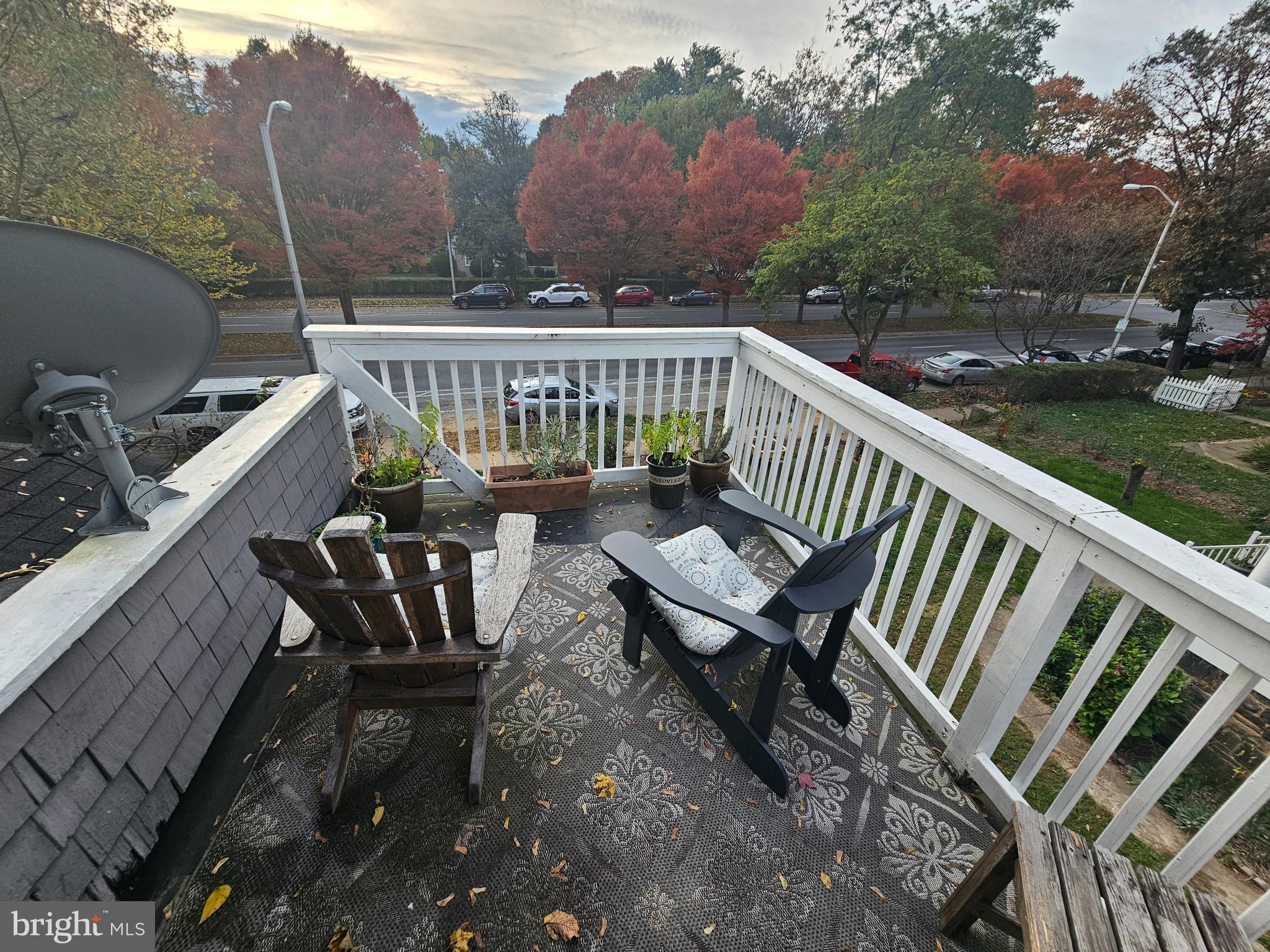 ROLAND PARK - Residential