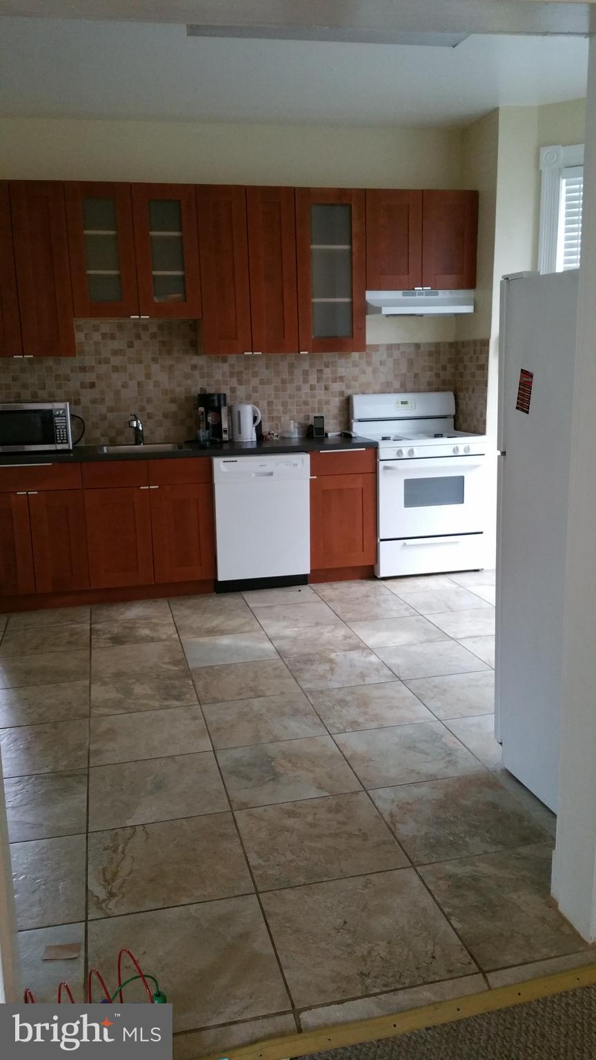 ROLAND PARK - Residential