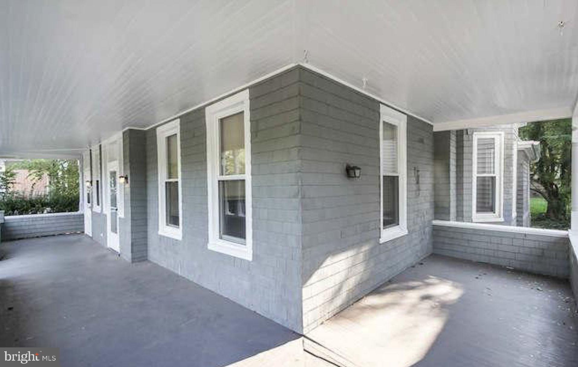 ROLAND PARK - Residential