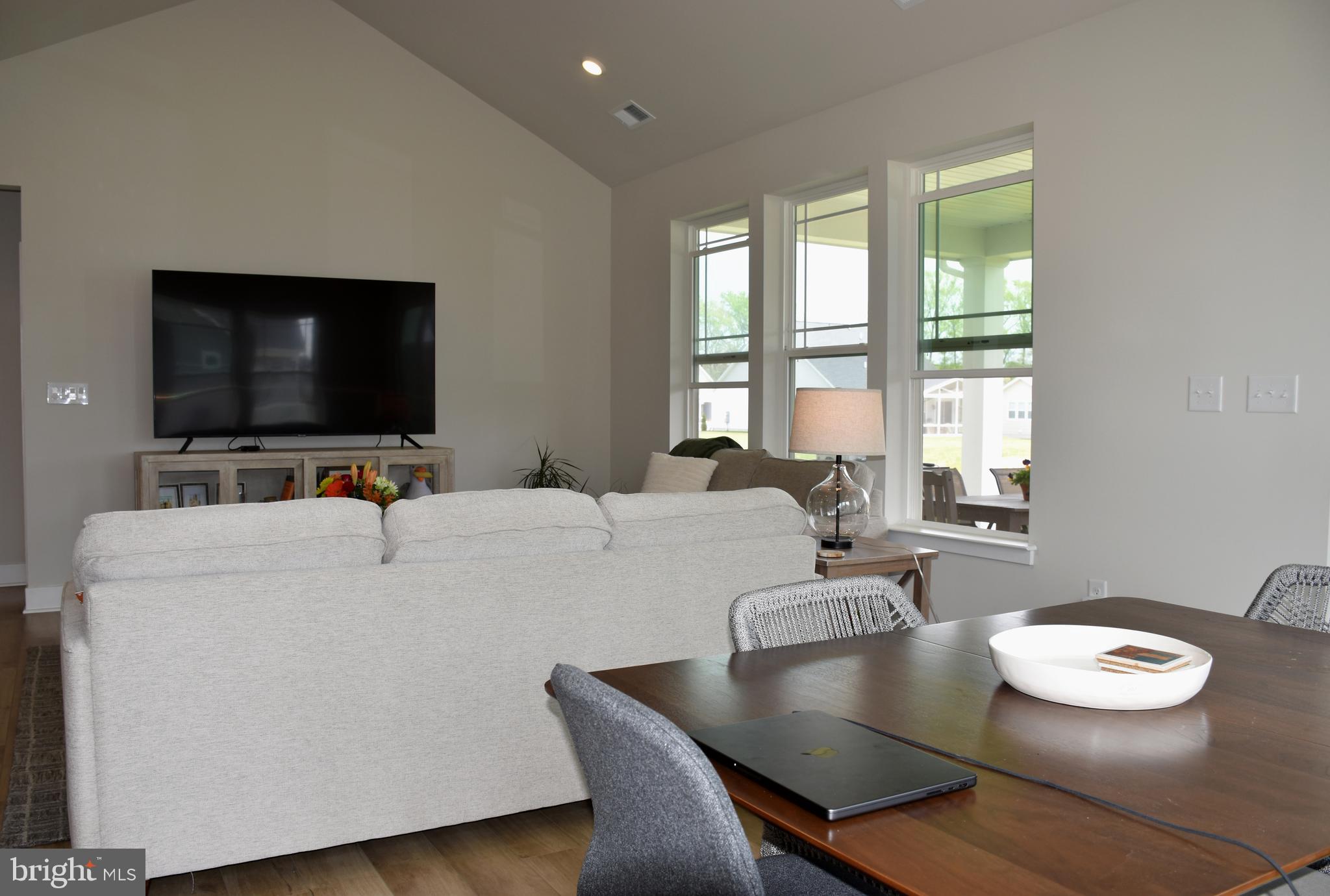 32611 DEEP SOUND DRIVE