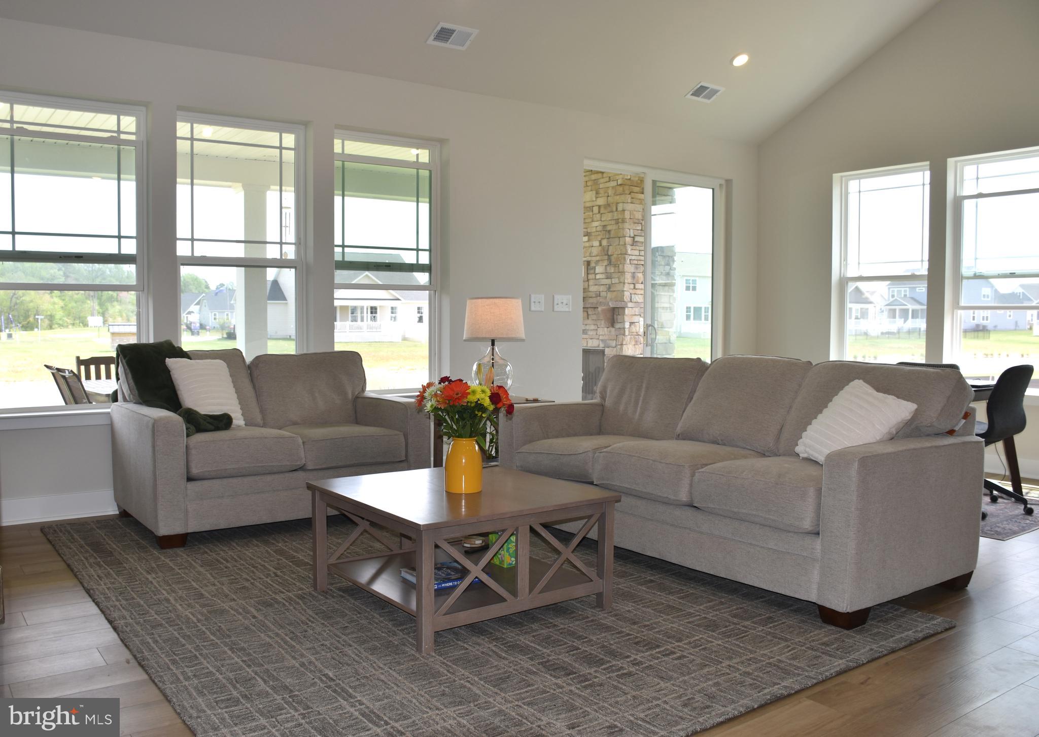 32611 DEEP SOUND DRIVE