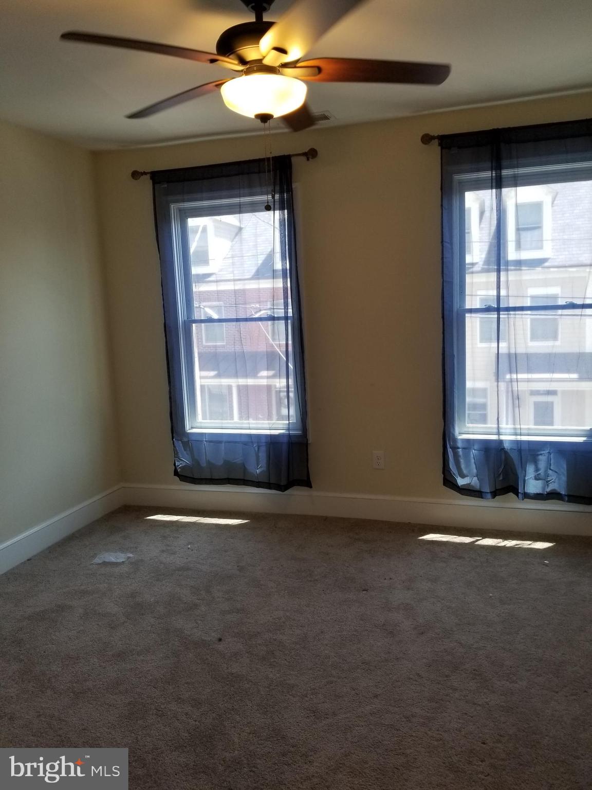 FREDERICK HISTORIC DISTRICT - Residential Lease