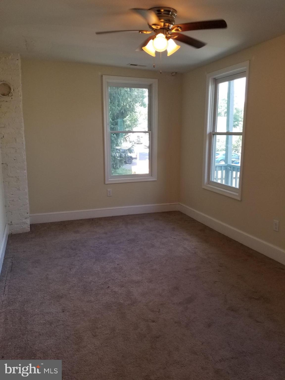 FREDERICK HISTORIC DISTRICT - Residential Lease