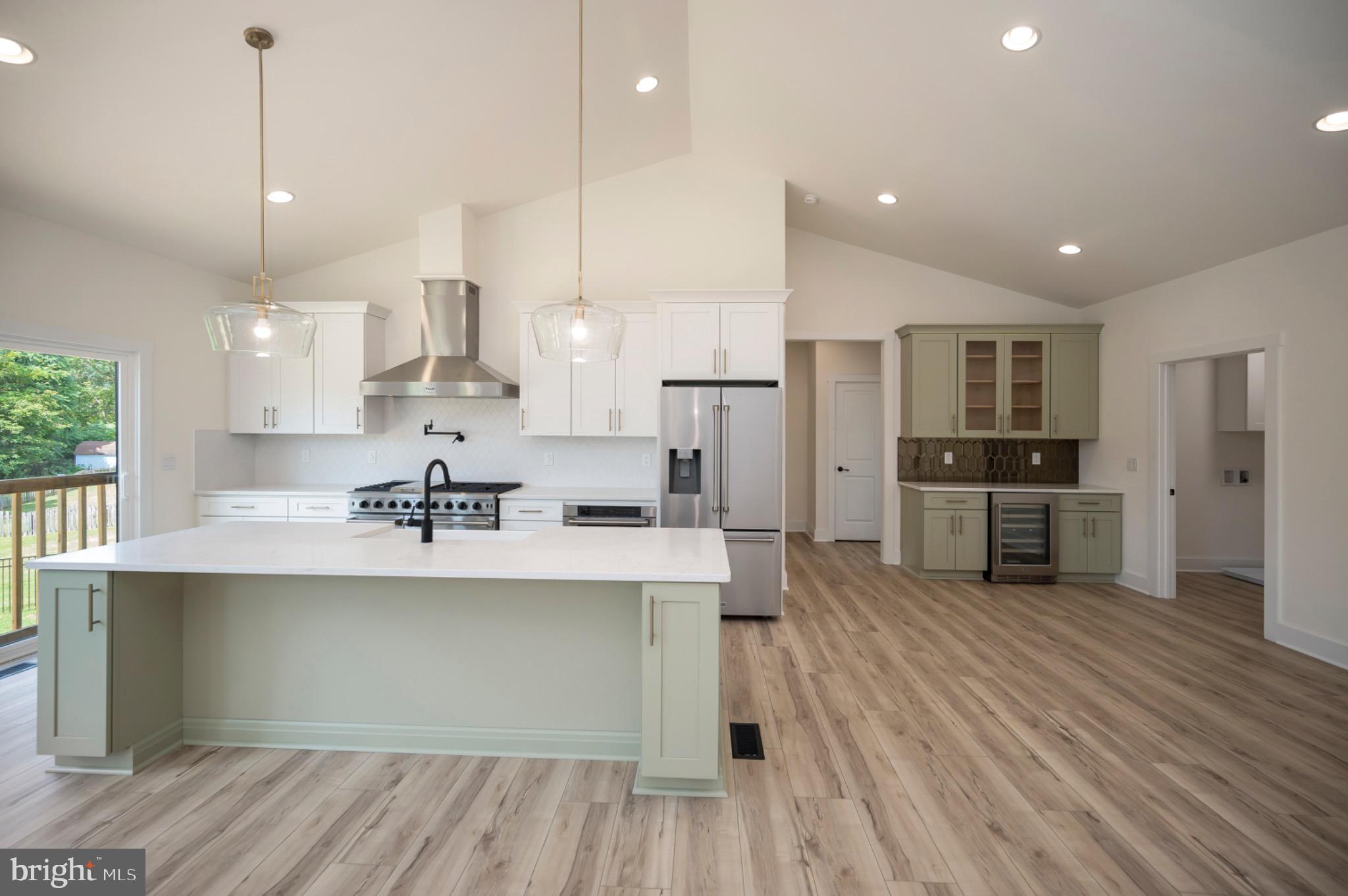 CAMP GEARY ESTATES - Residential