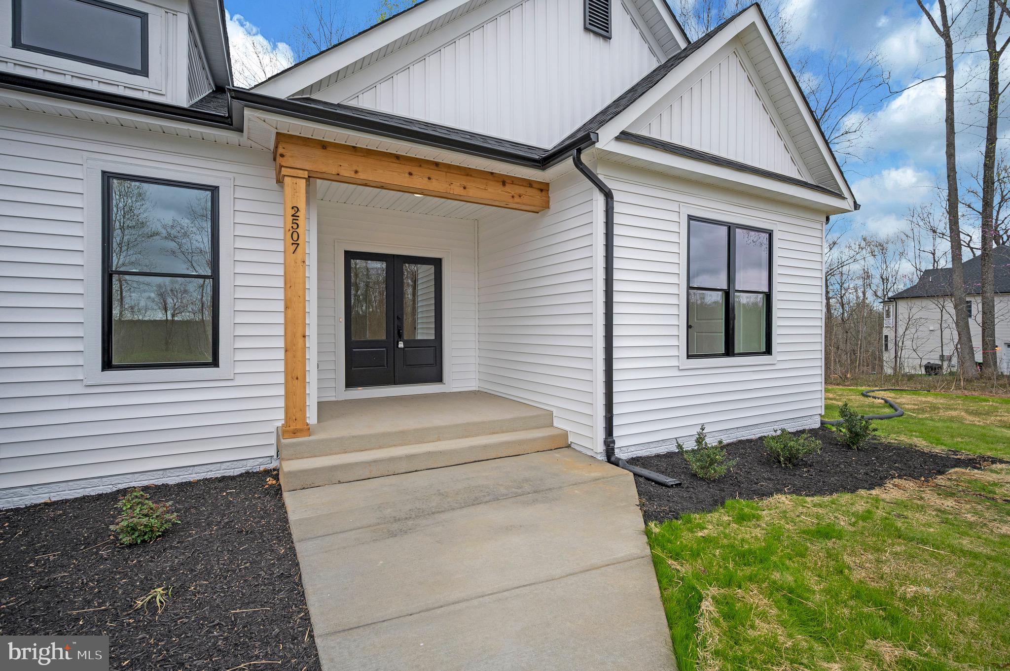 CAMP GEARY ESTATES - Residential