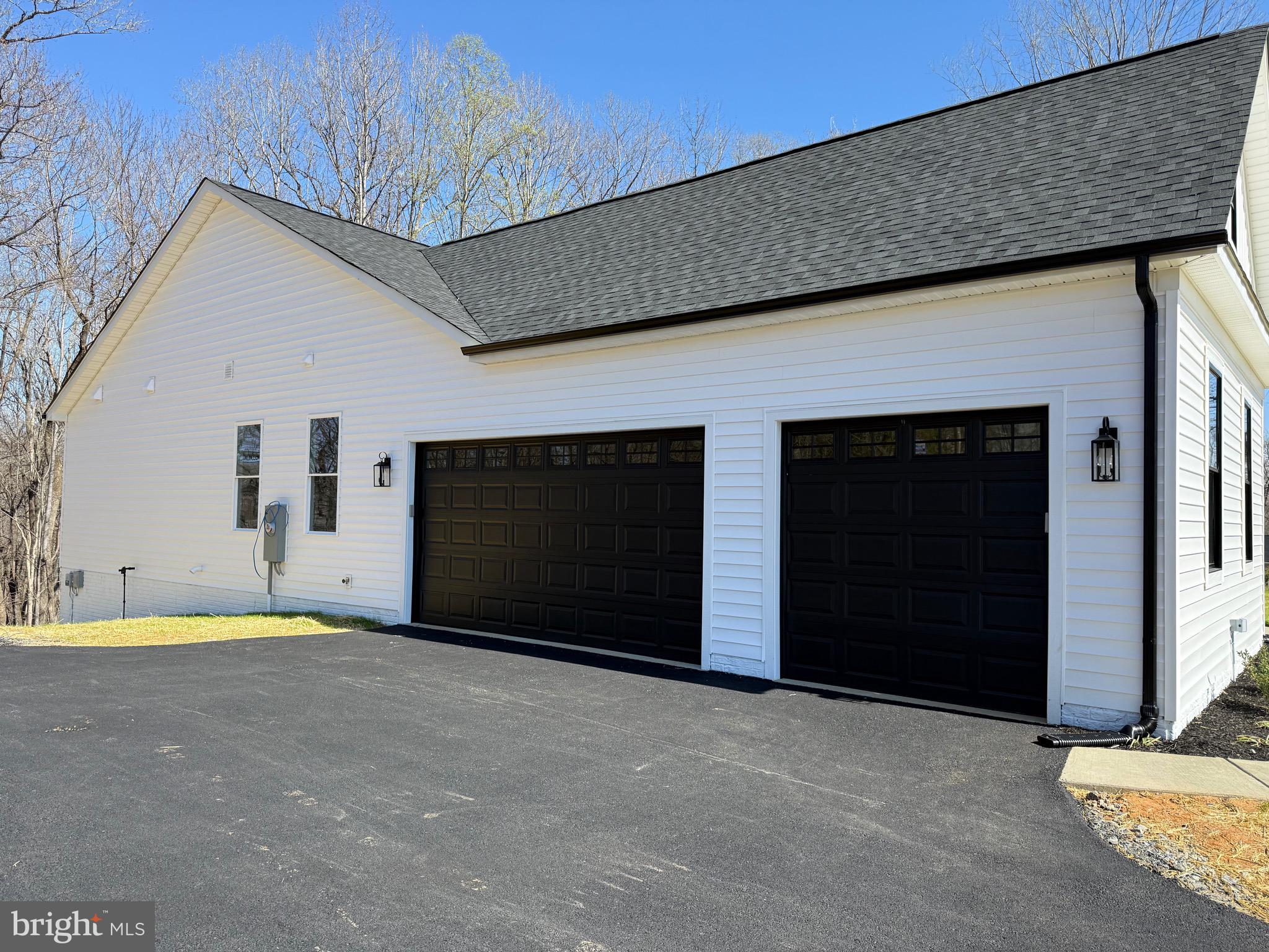 CAMP GEARY ESTATES - Residential