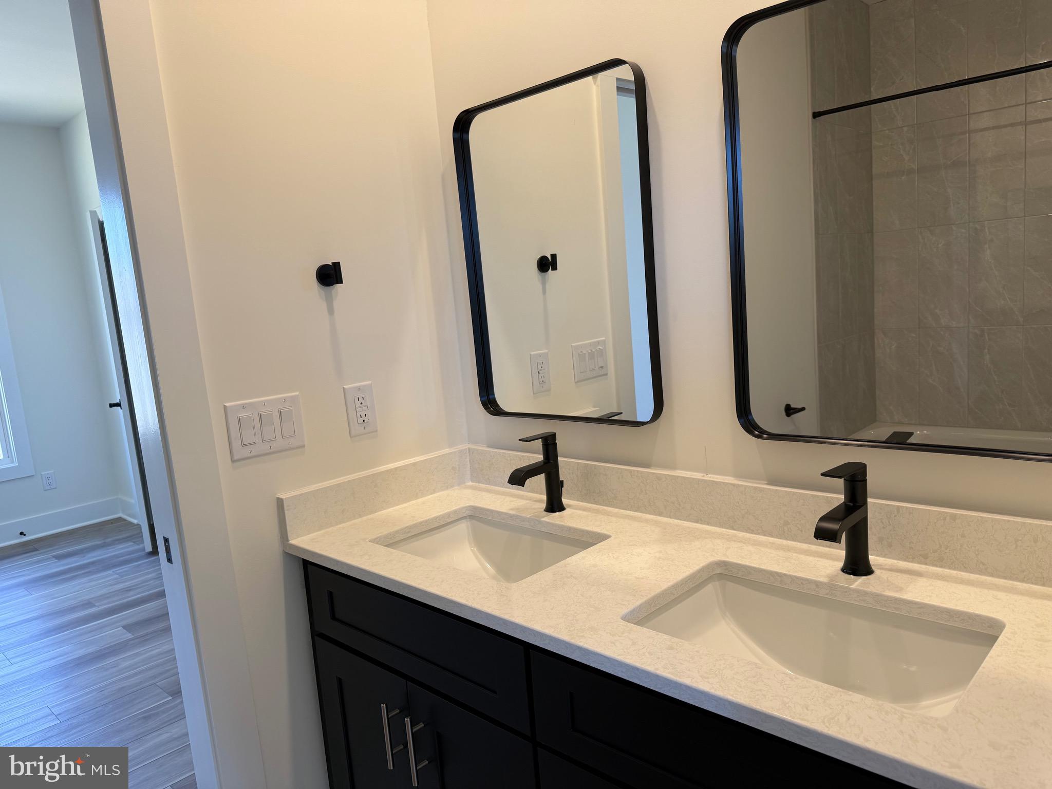 CAMP GEARY ESTATES - Residential