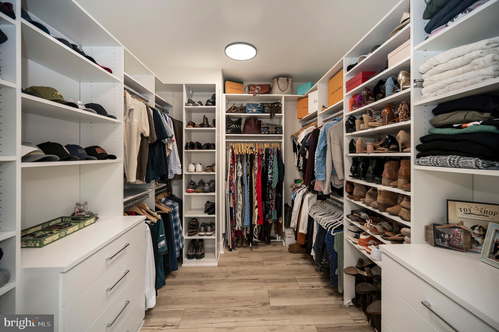 CAMP GEARY ESTATES - Residential