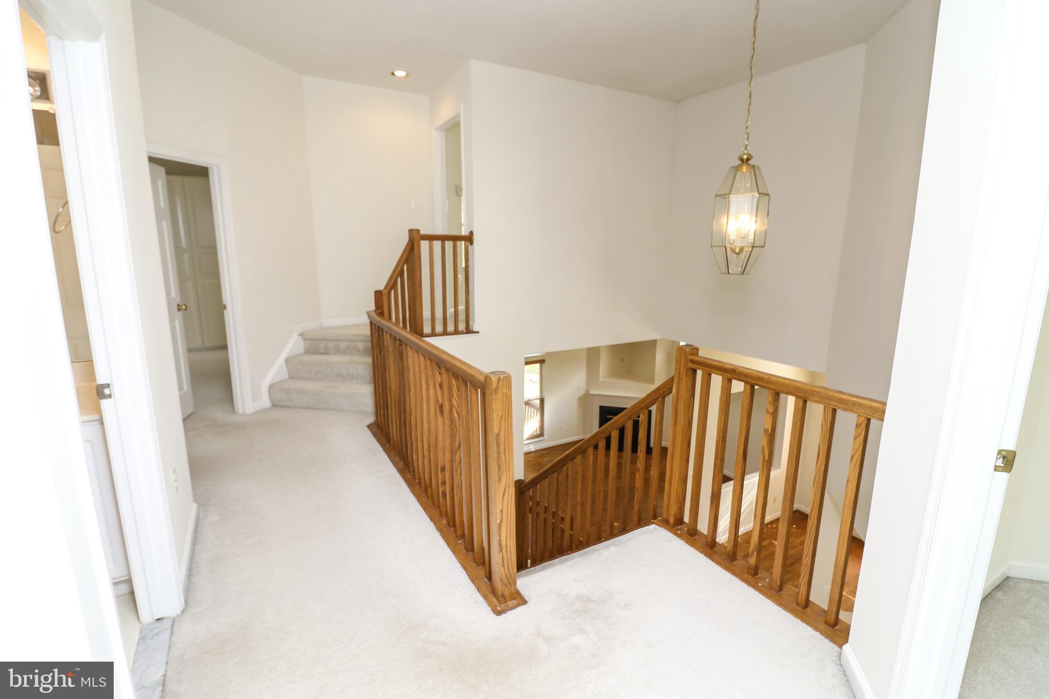 NUTLEY LEE HIGHWAY - Residential