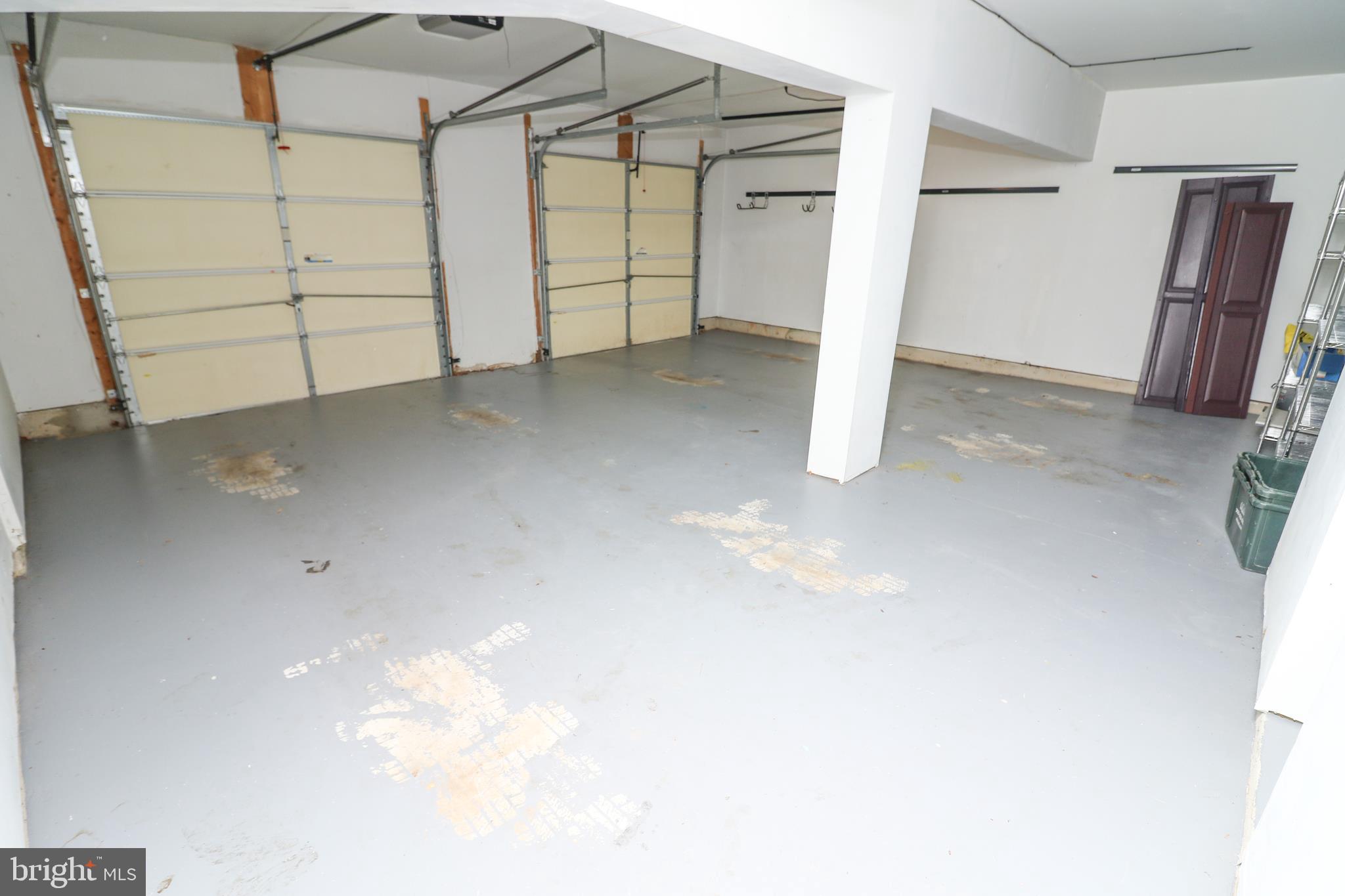 NUTLEY LEE HIGHWAY - Residential