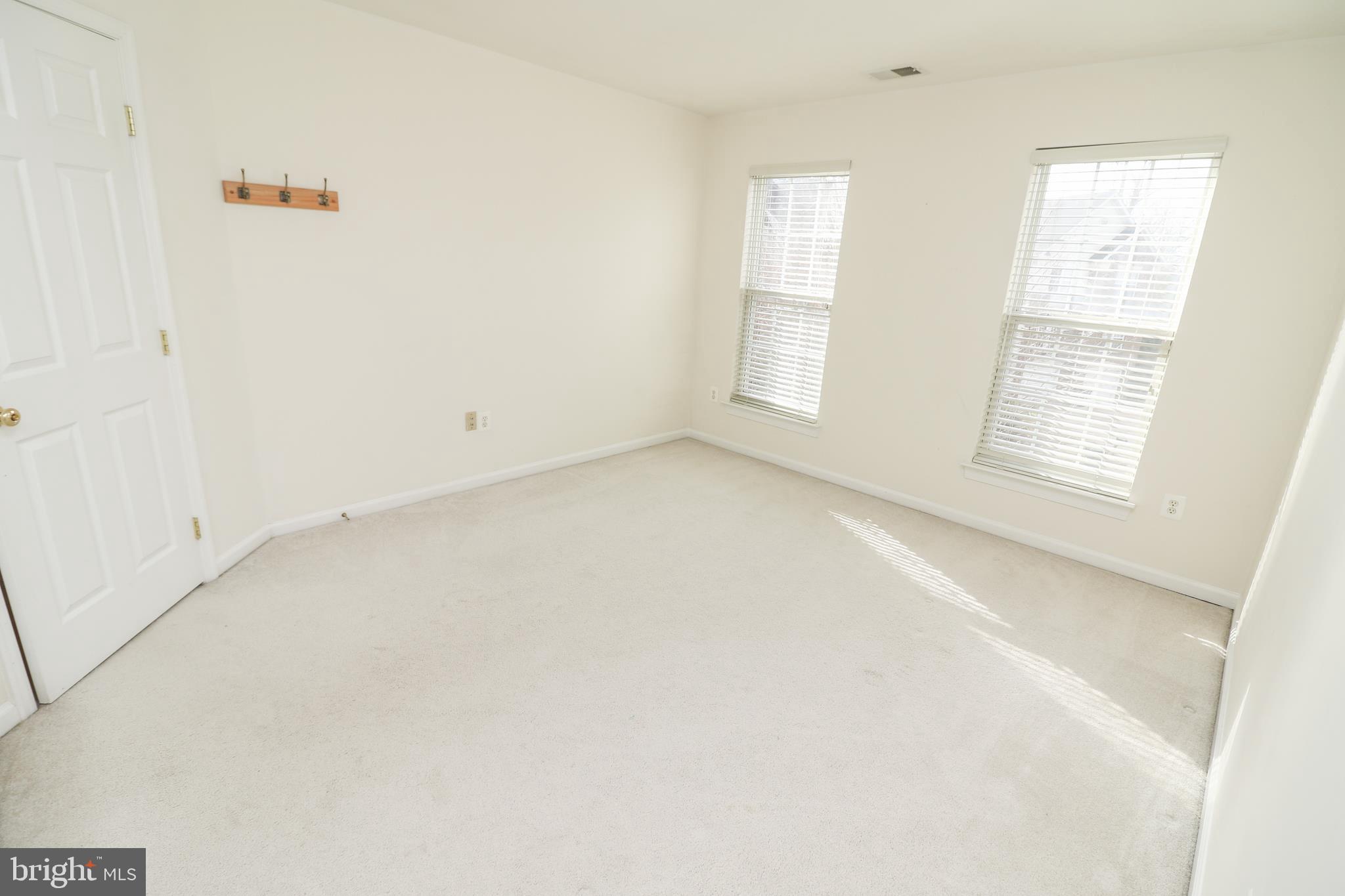 NUTLEY LEE HIGHWAY - Residential