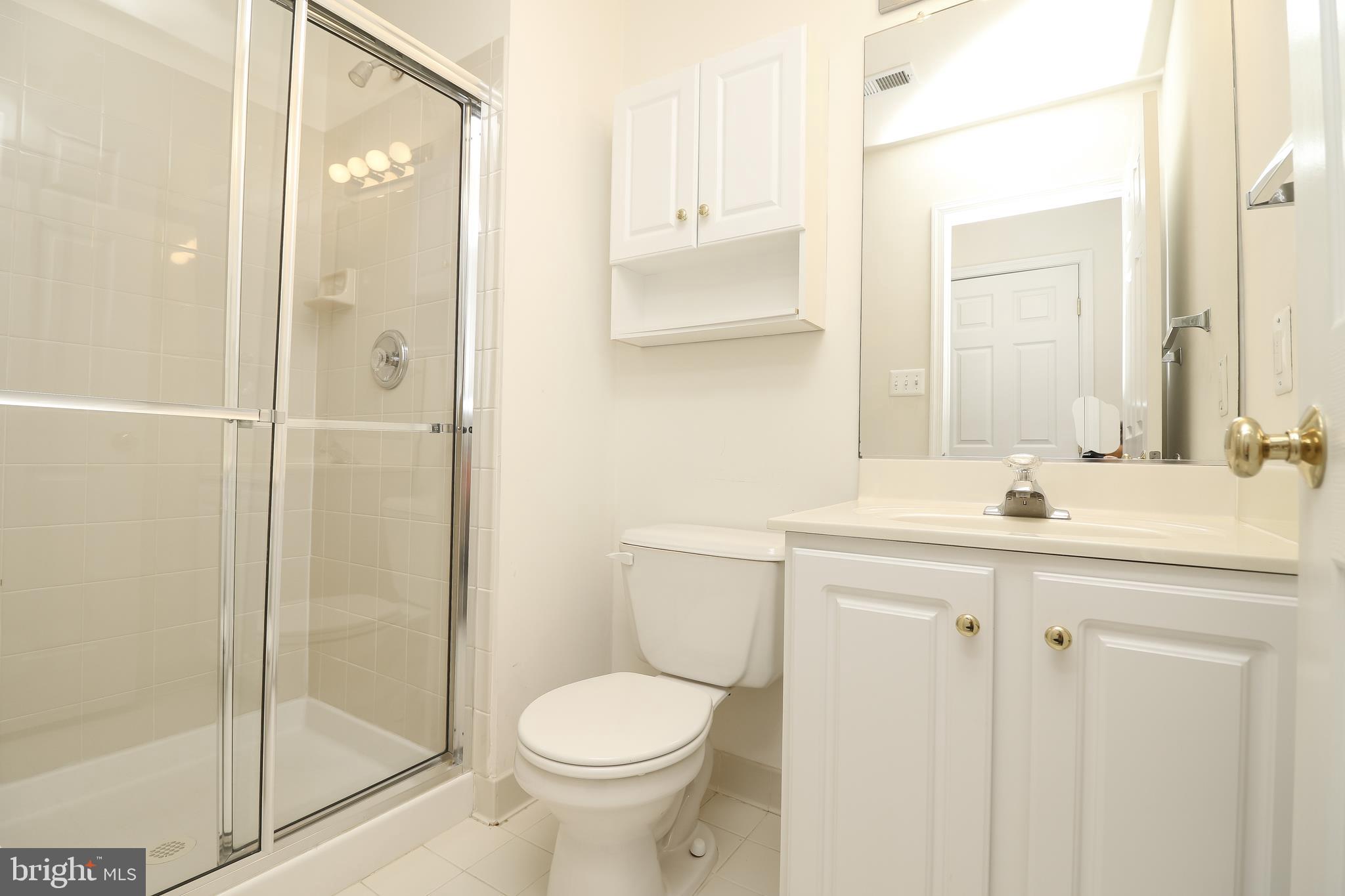 NUTLEY LEE HIGHWAY - Residential