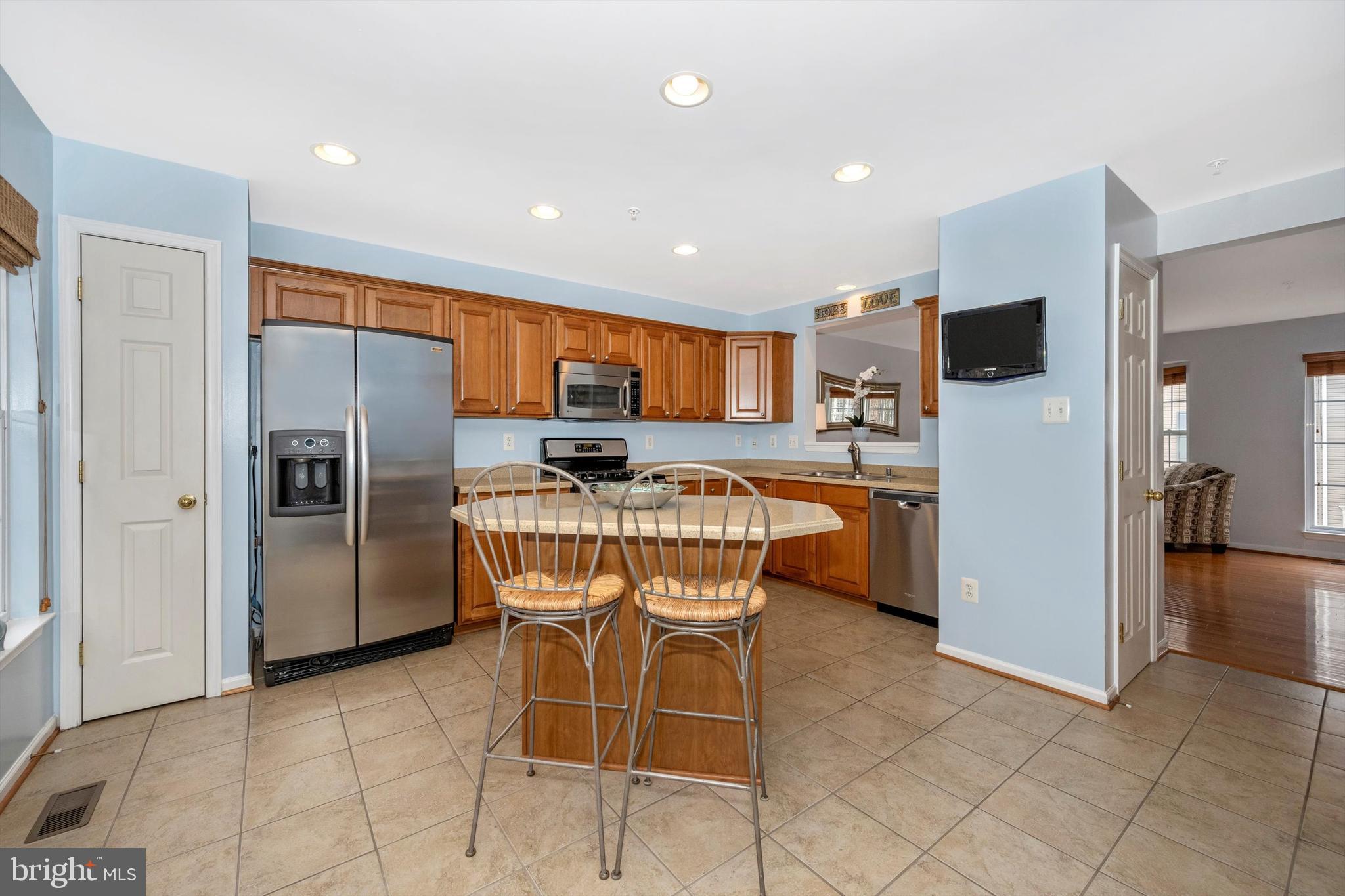 THE OAKS AT WATERS EDGE - Residential