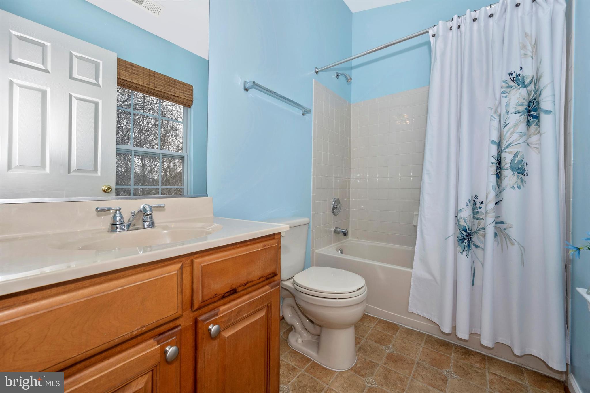 THE OAKS AT WATERS EDGE - Residential