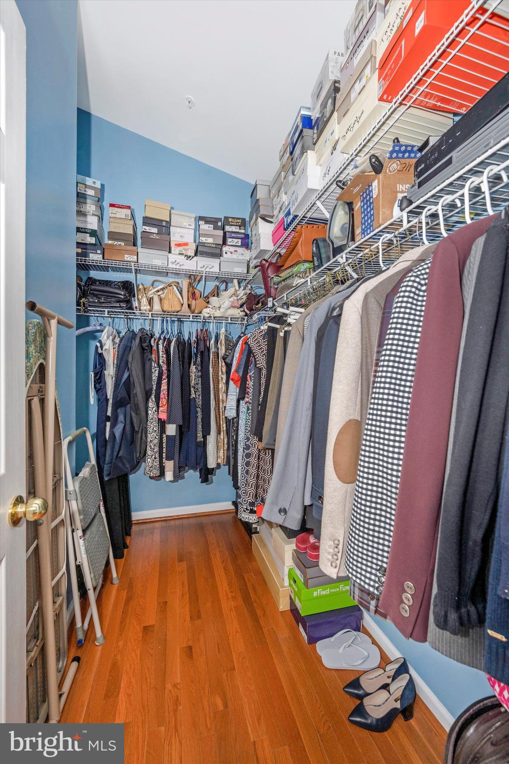 THE OAKS AT WATERS EDGE - Residential