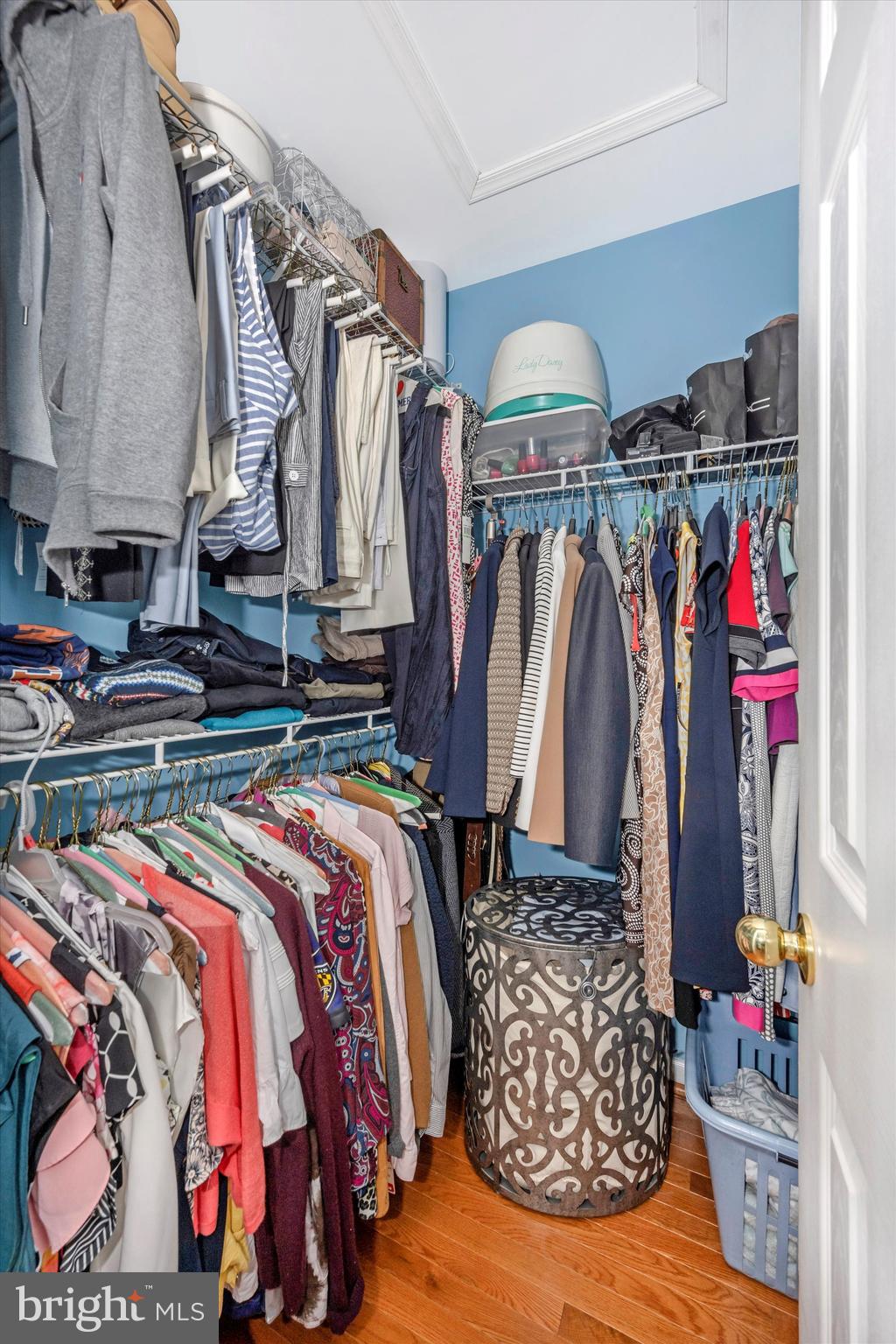 THE OAKS AT WATERS EDGE - Residential