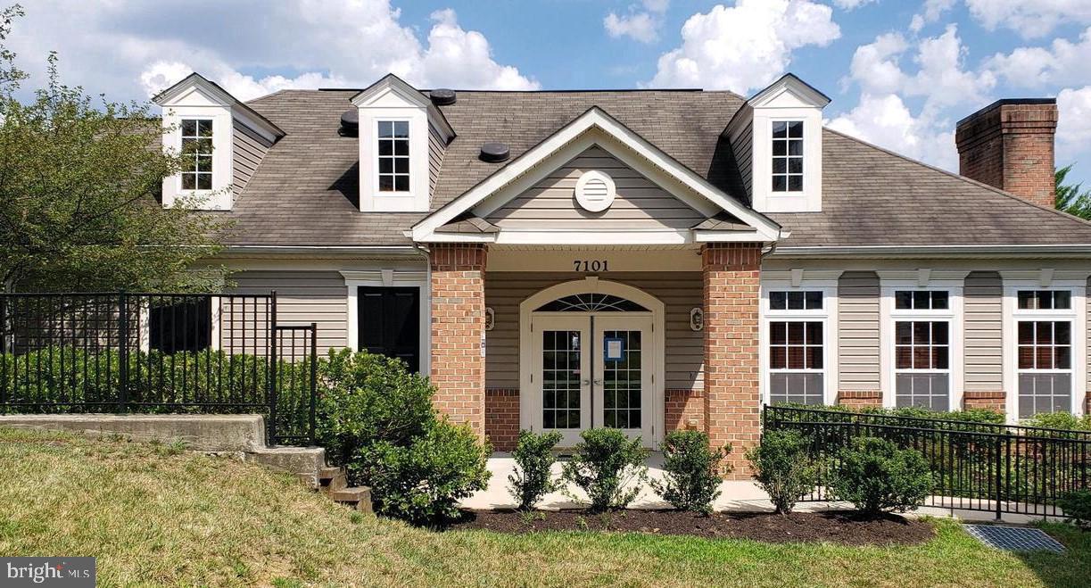 THE OAKS AT WATERS EDGE - Residential