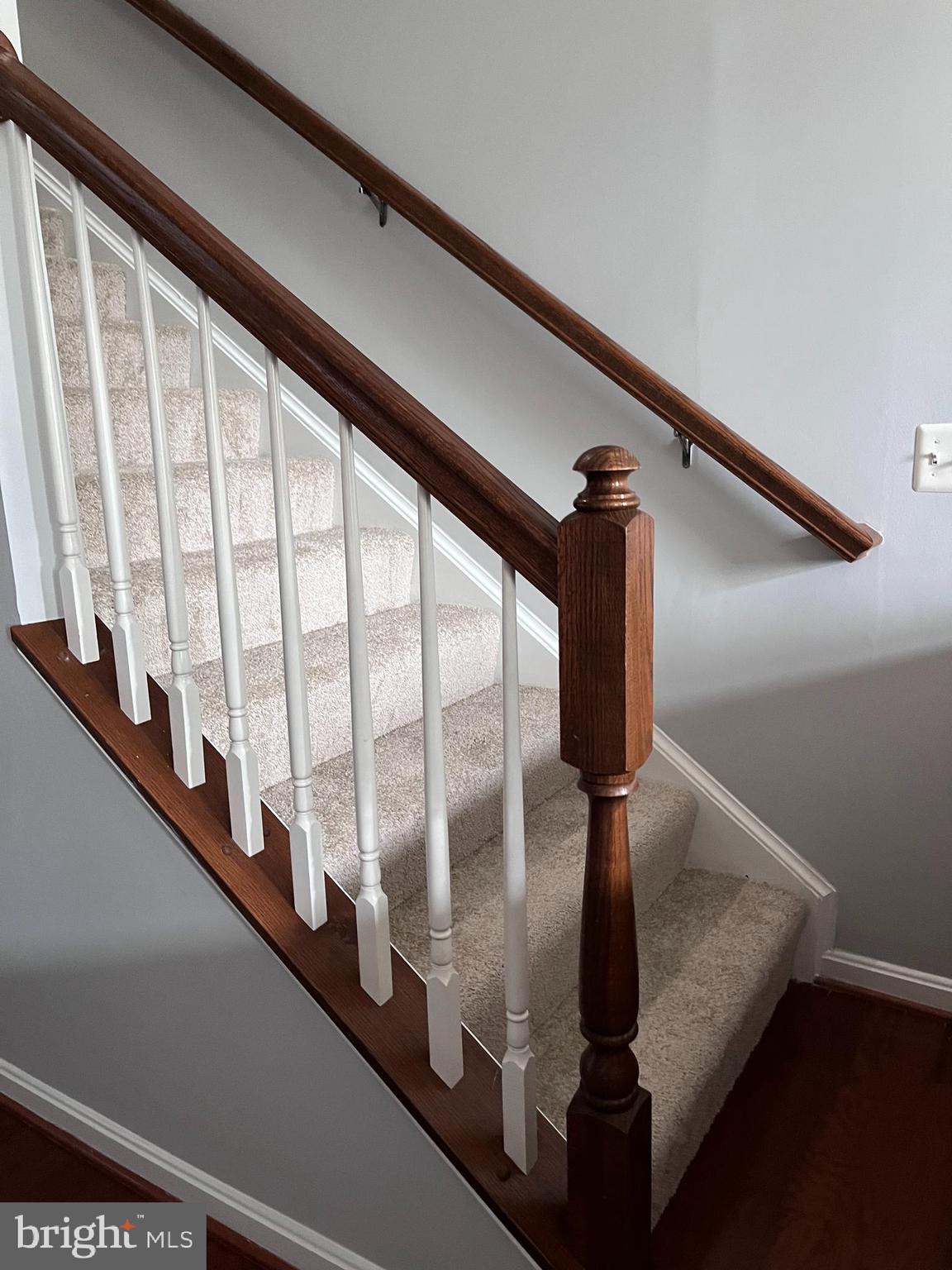 LEE SQUARE - Residential