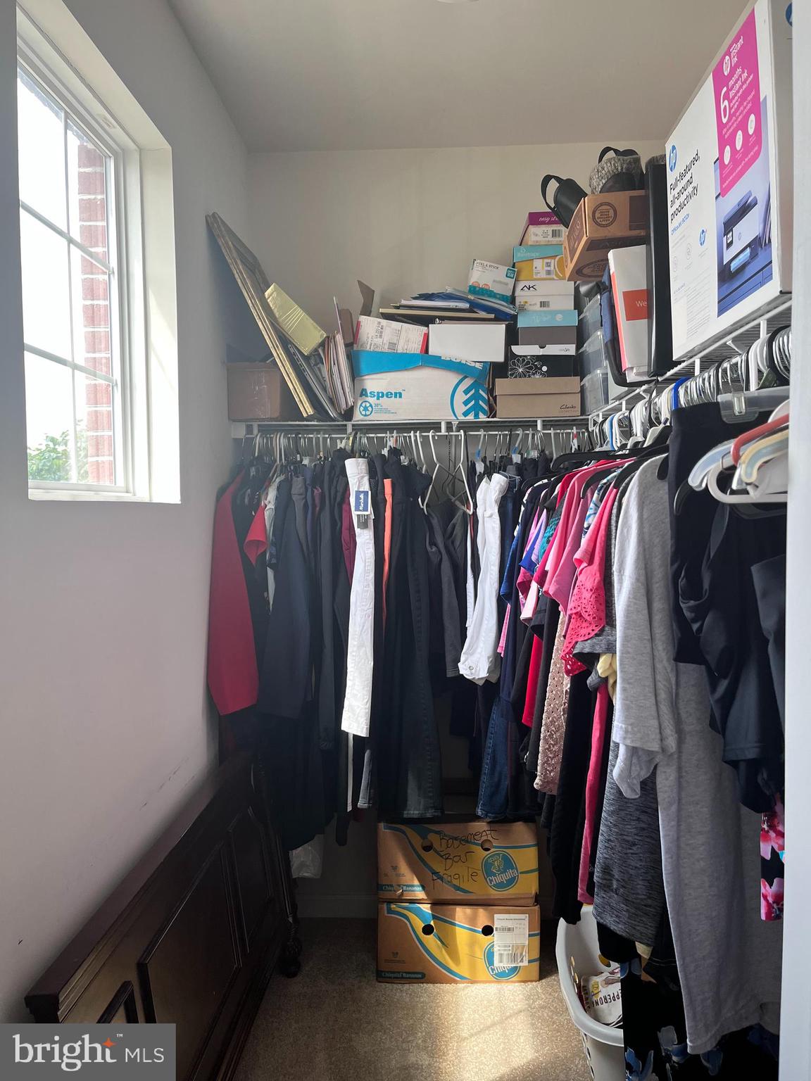 LEE SQUARE - Residential