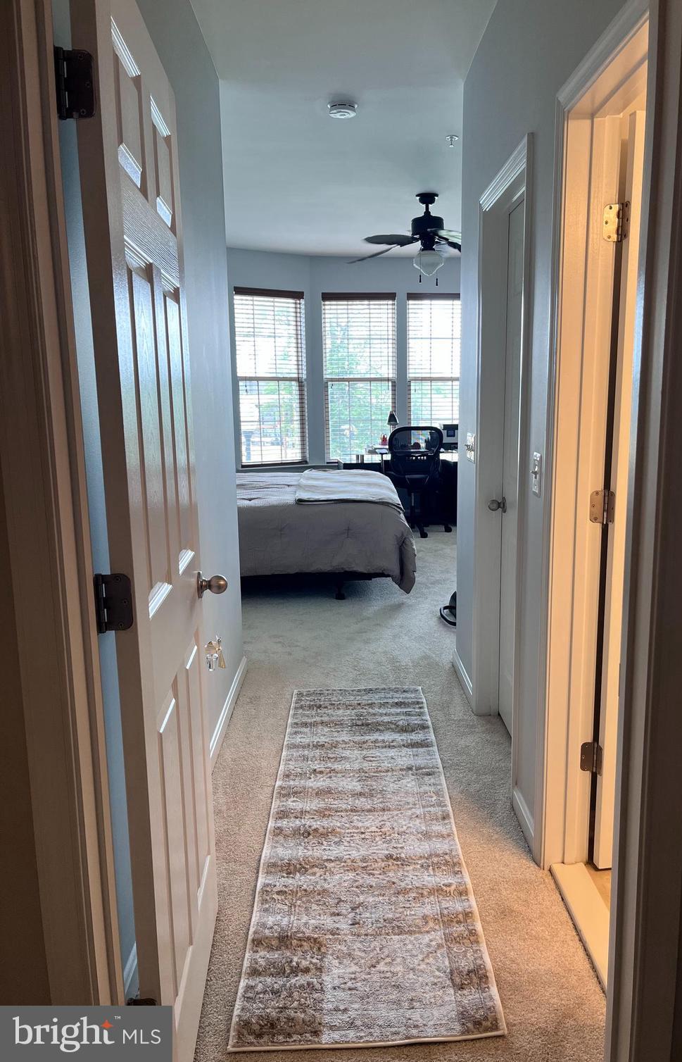 LEE SQUARE - Residential