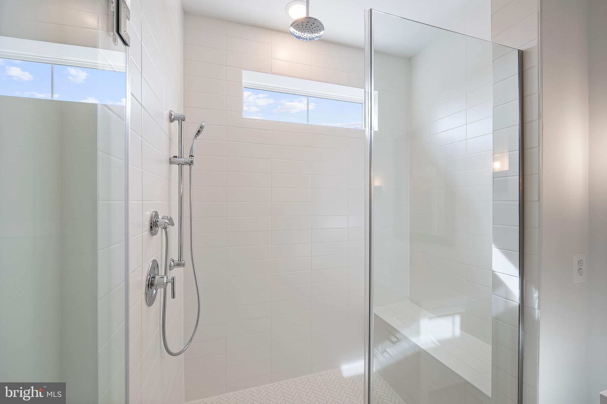 LOCKE LANDING - Residential Lease