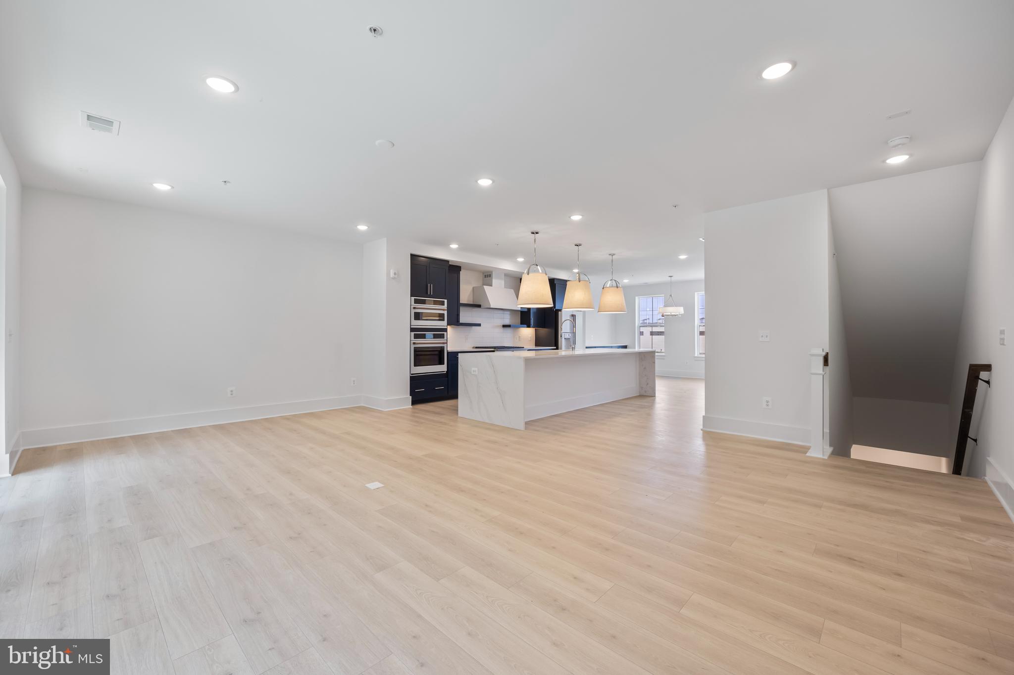 LOCKE LANDING - Residential Lease