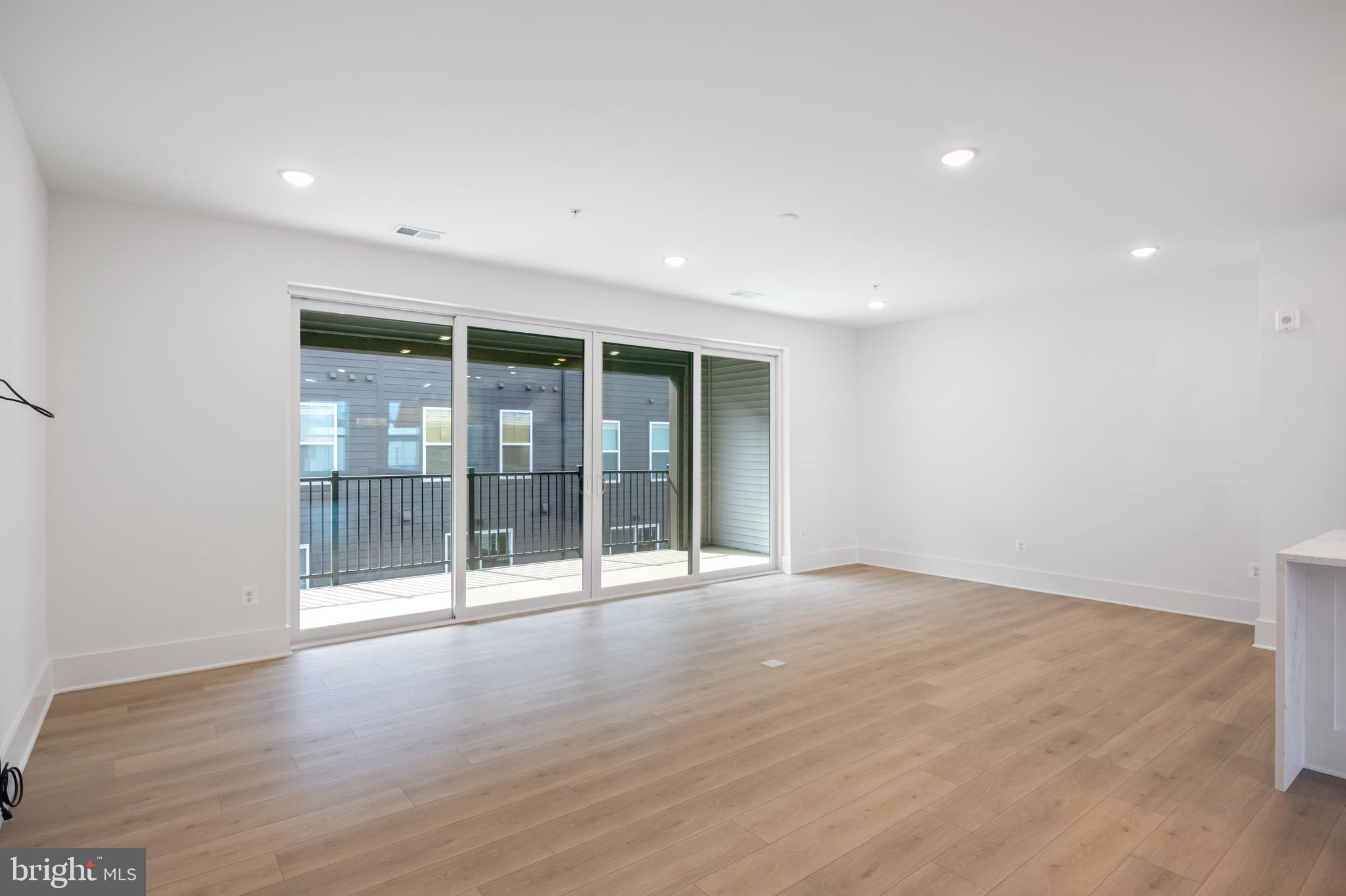 LOCKE LANDING - Residential Lease