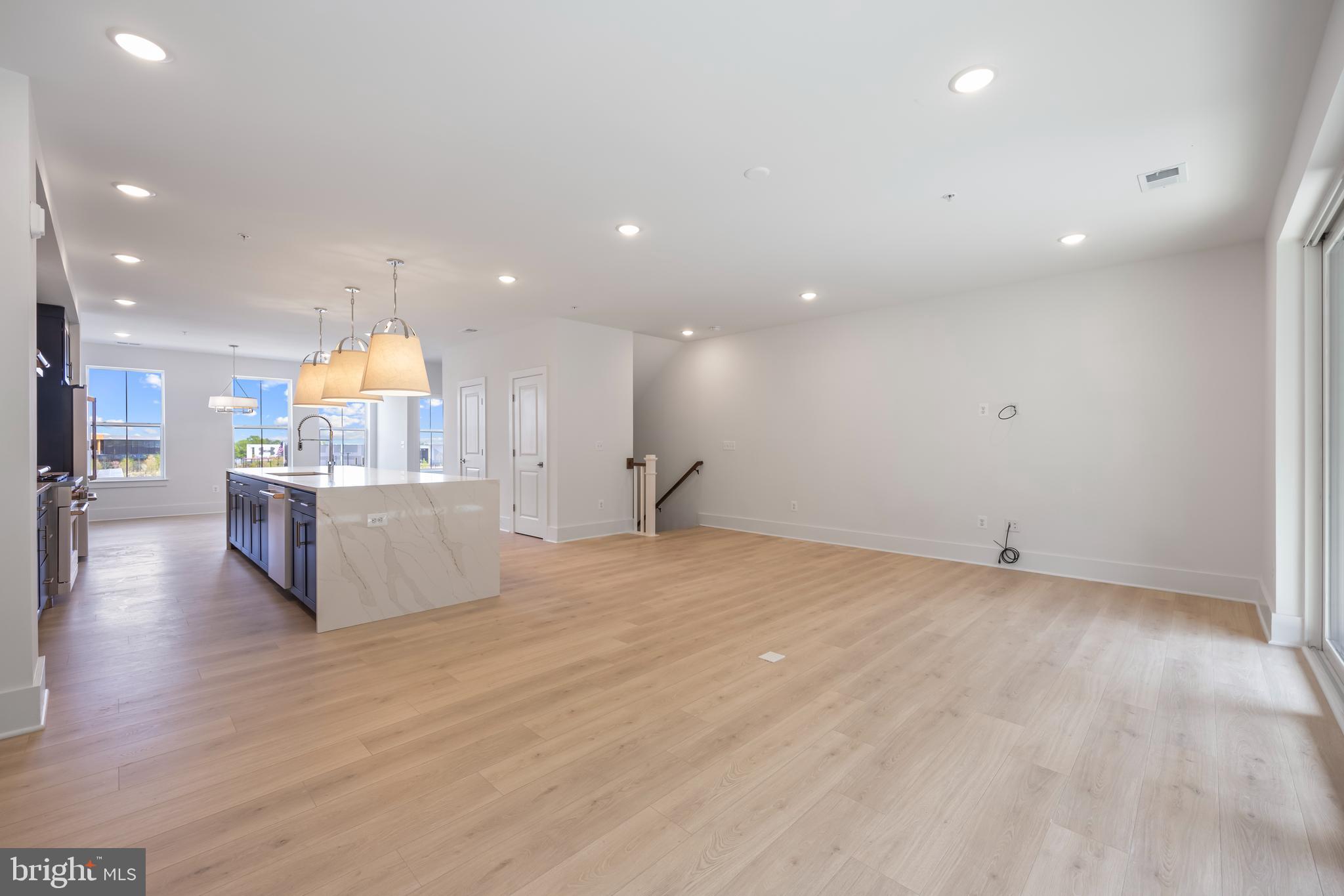 LOCKE LANDING - Residential Lease