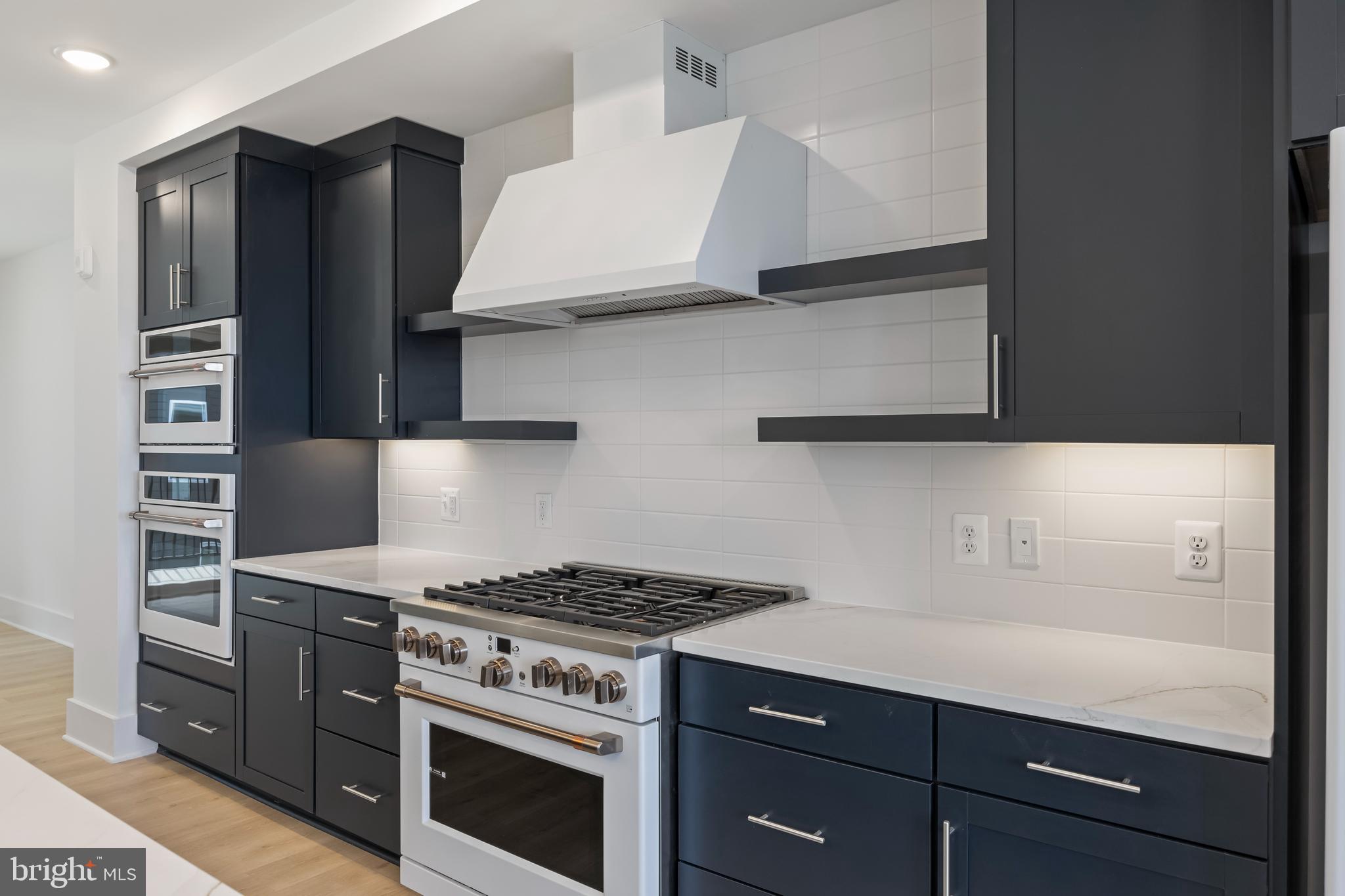 LOCKE LANDING - Residential Lease