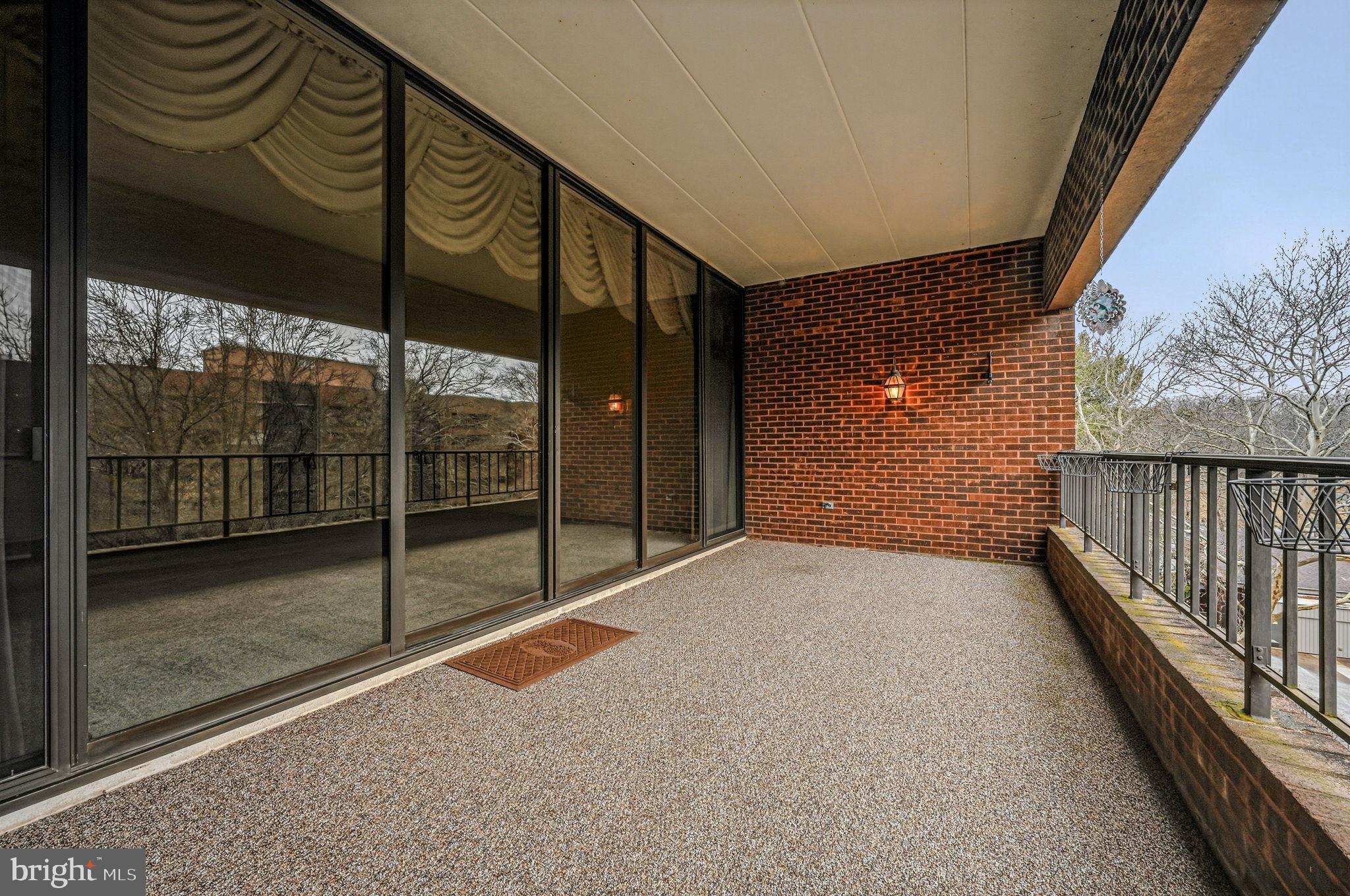 COFFEE RUN - Residential