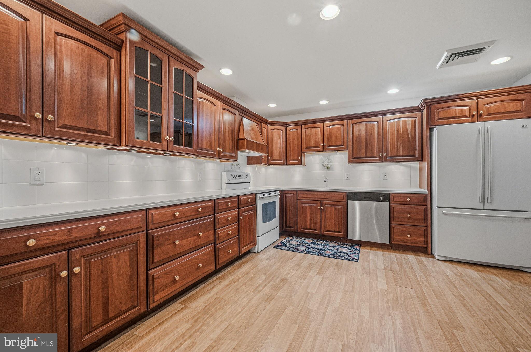 COFFEE RUN - Residential