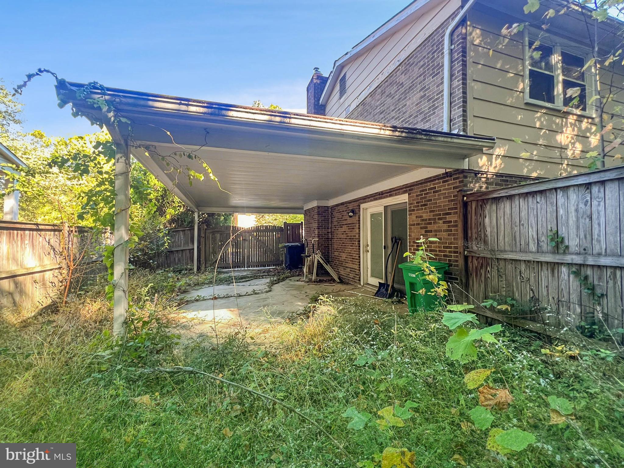 WILLIAMSBURG - Residential