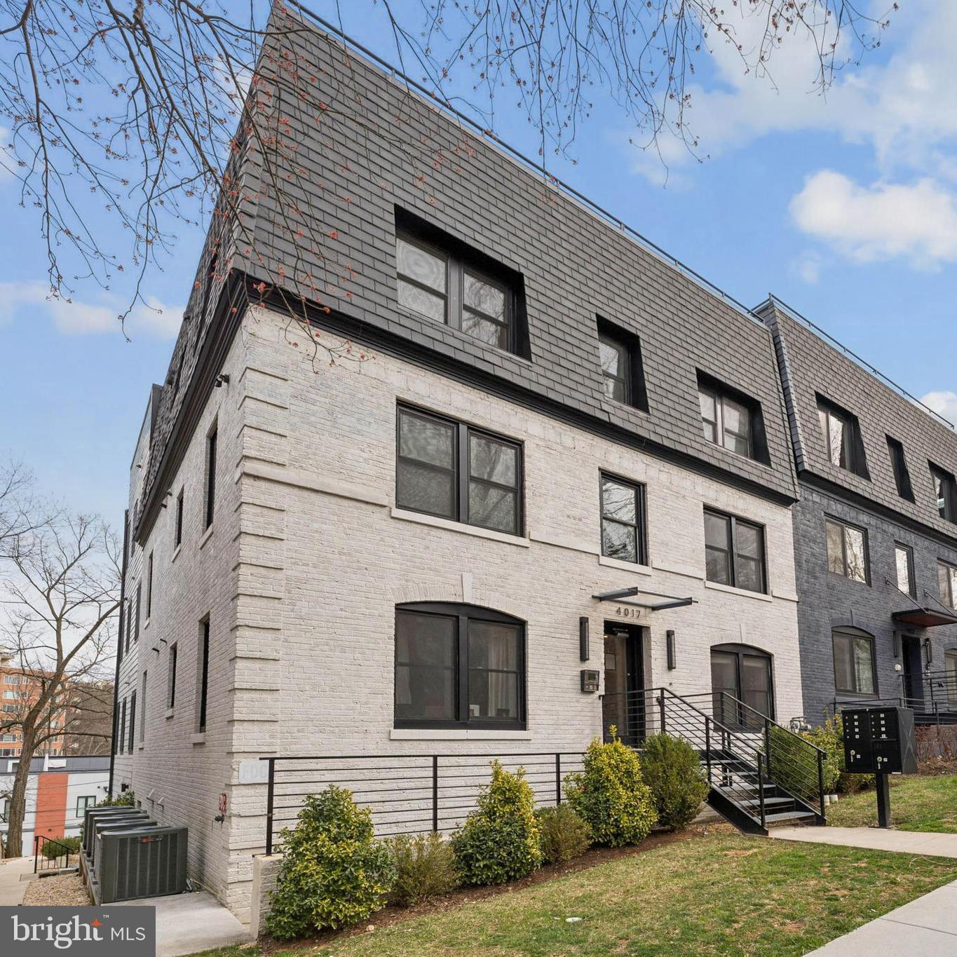 4017 DAVIS PLACE NW 7