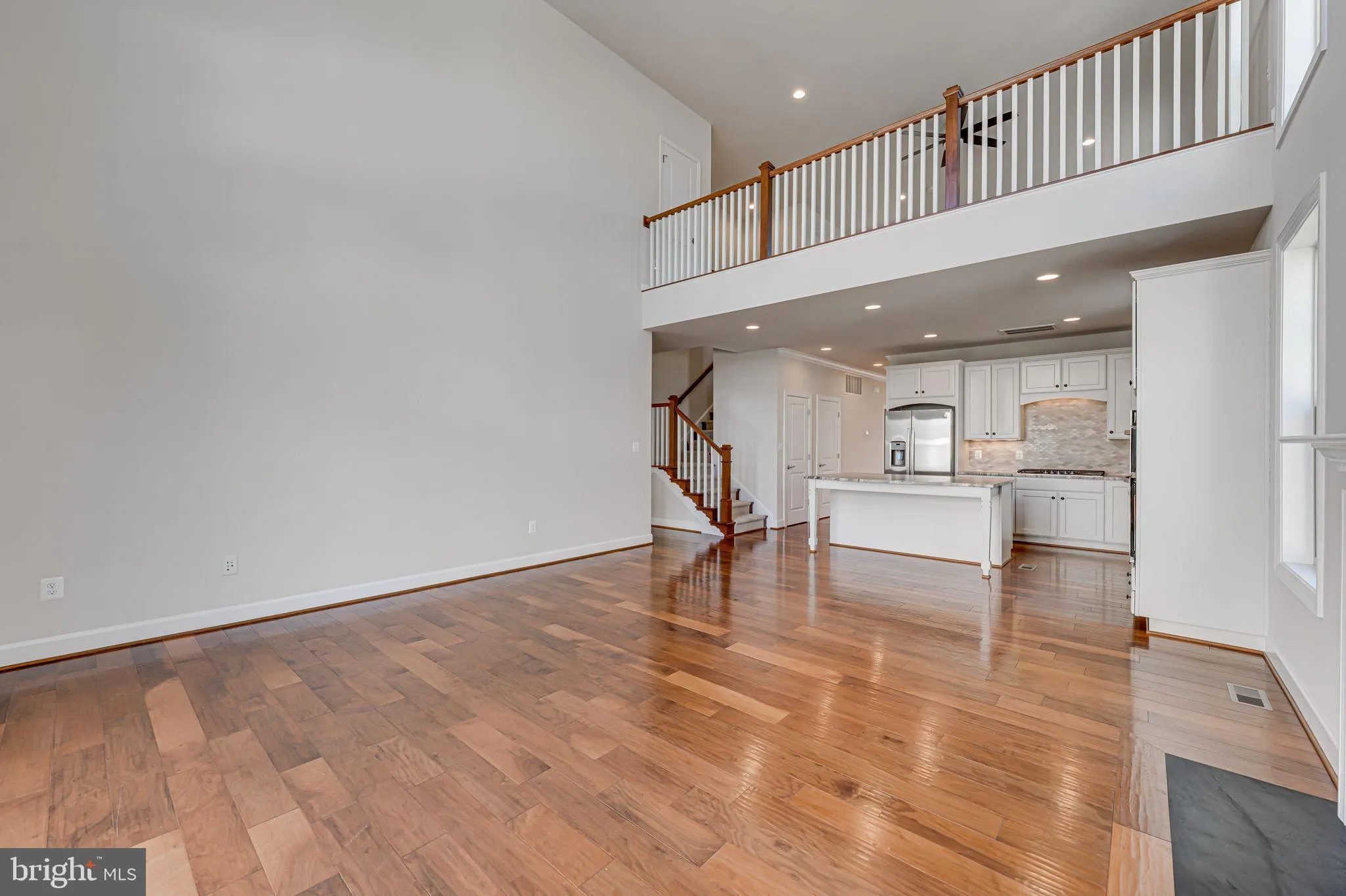 Leesburg, Virginia 20176, United States, 3 Bedrooms Bedrooms, ,4 BathroomsBathrooms,Residential,Pending,82345