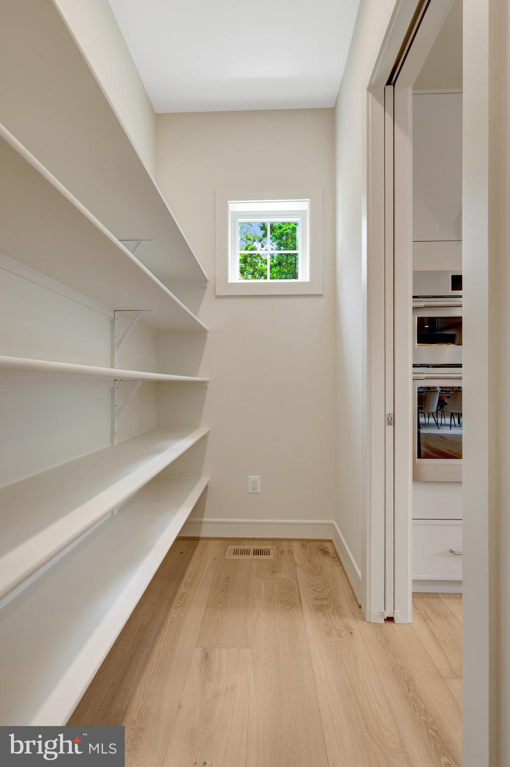 MAPLE GROVE - Residential