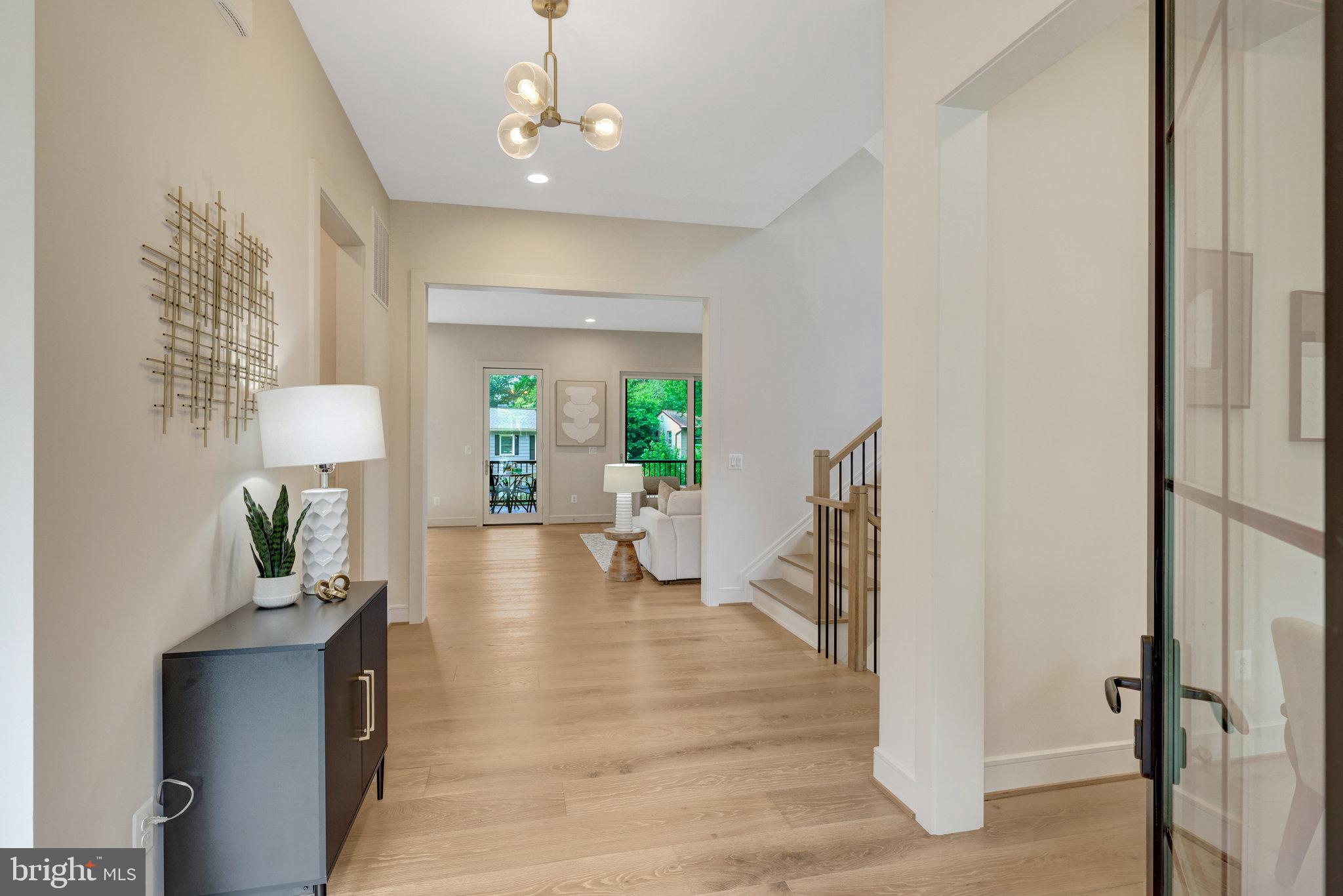 MAPLE GROVE - Residential