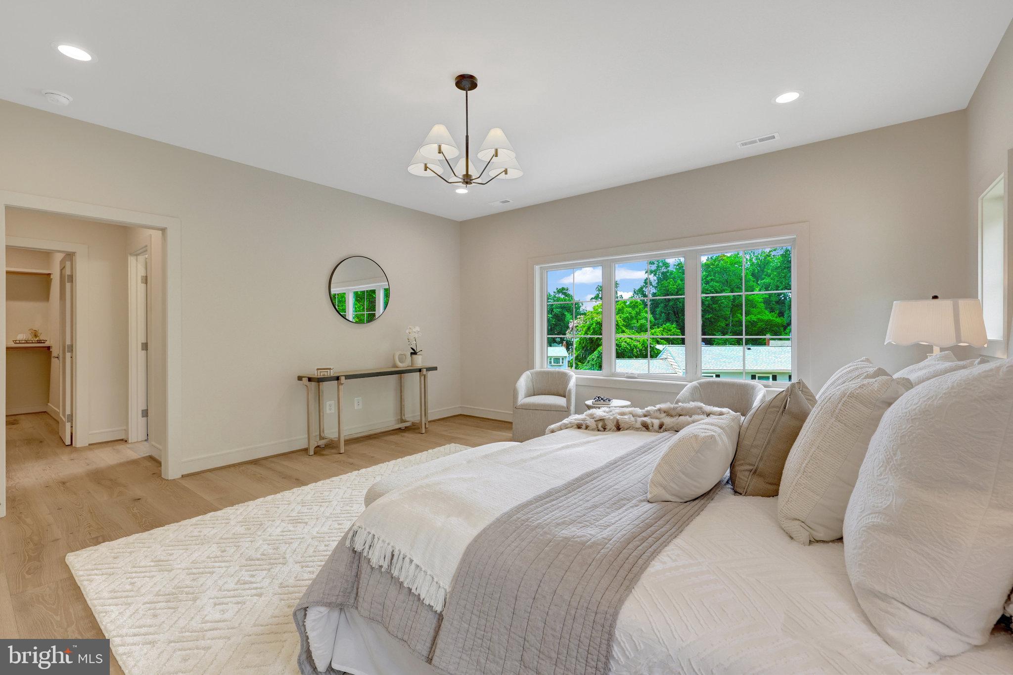 MAPLE GROVE - Residential