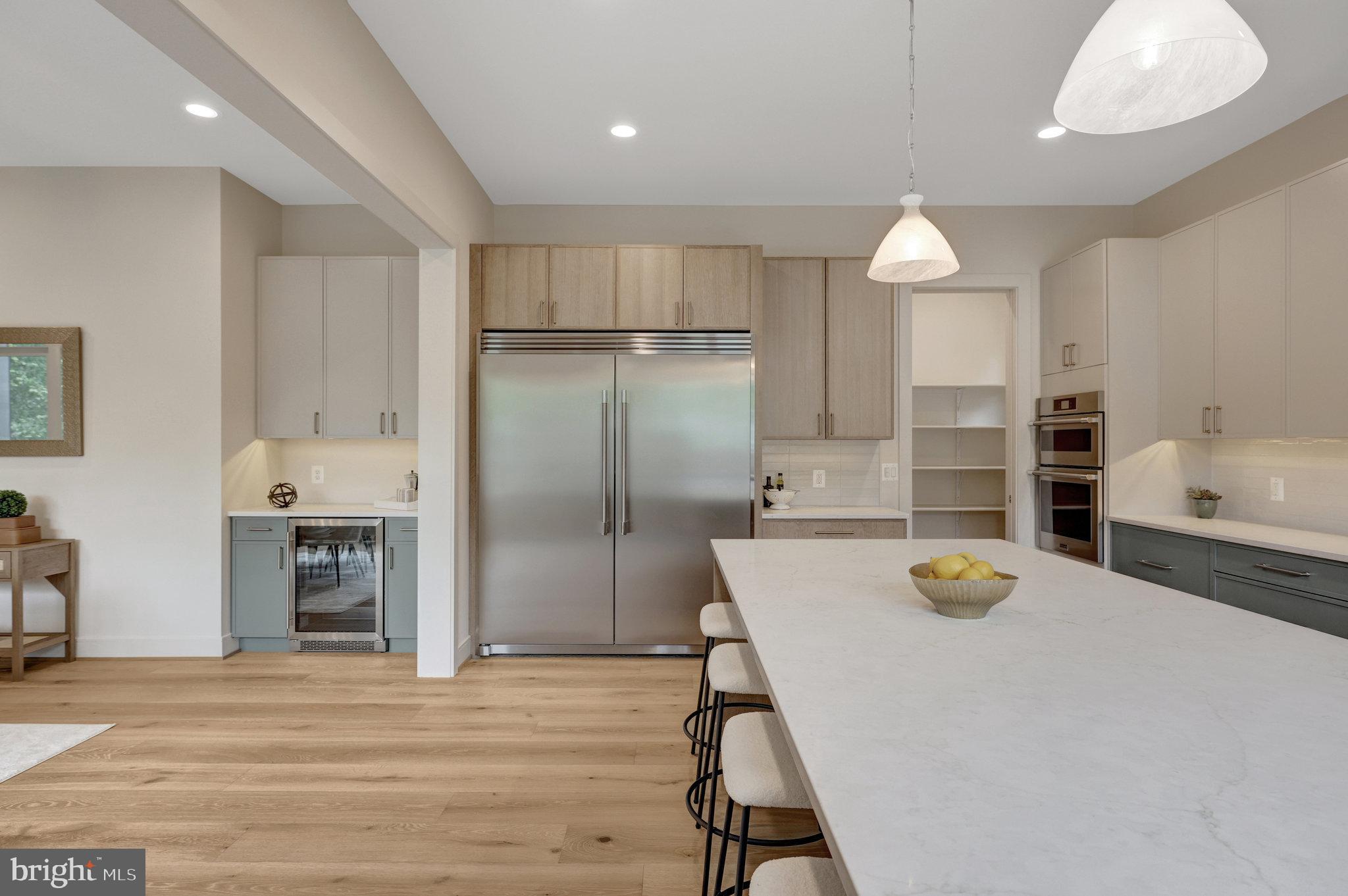 MAPLE GROVE - Residential