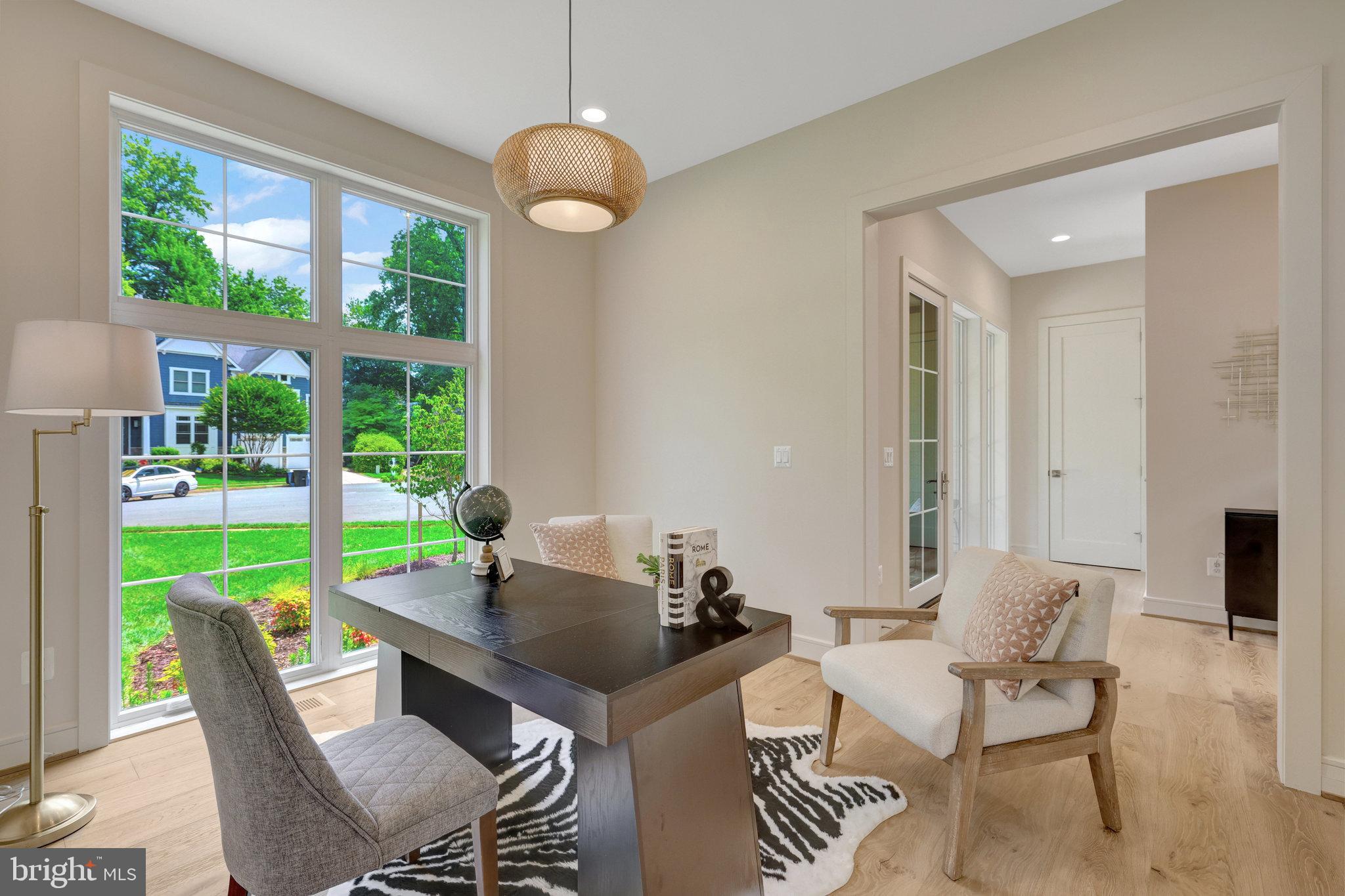 MAPLE GROVE - Residential