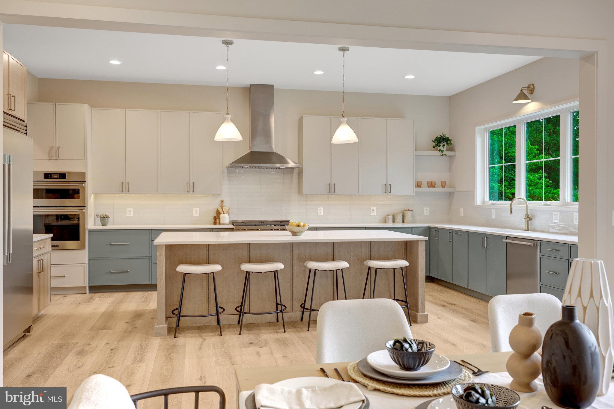 MAPLE GROVE - Residential